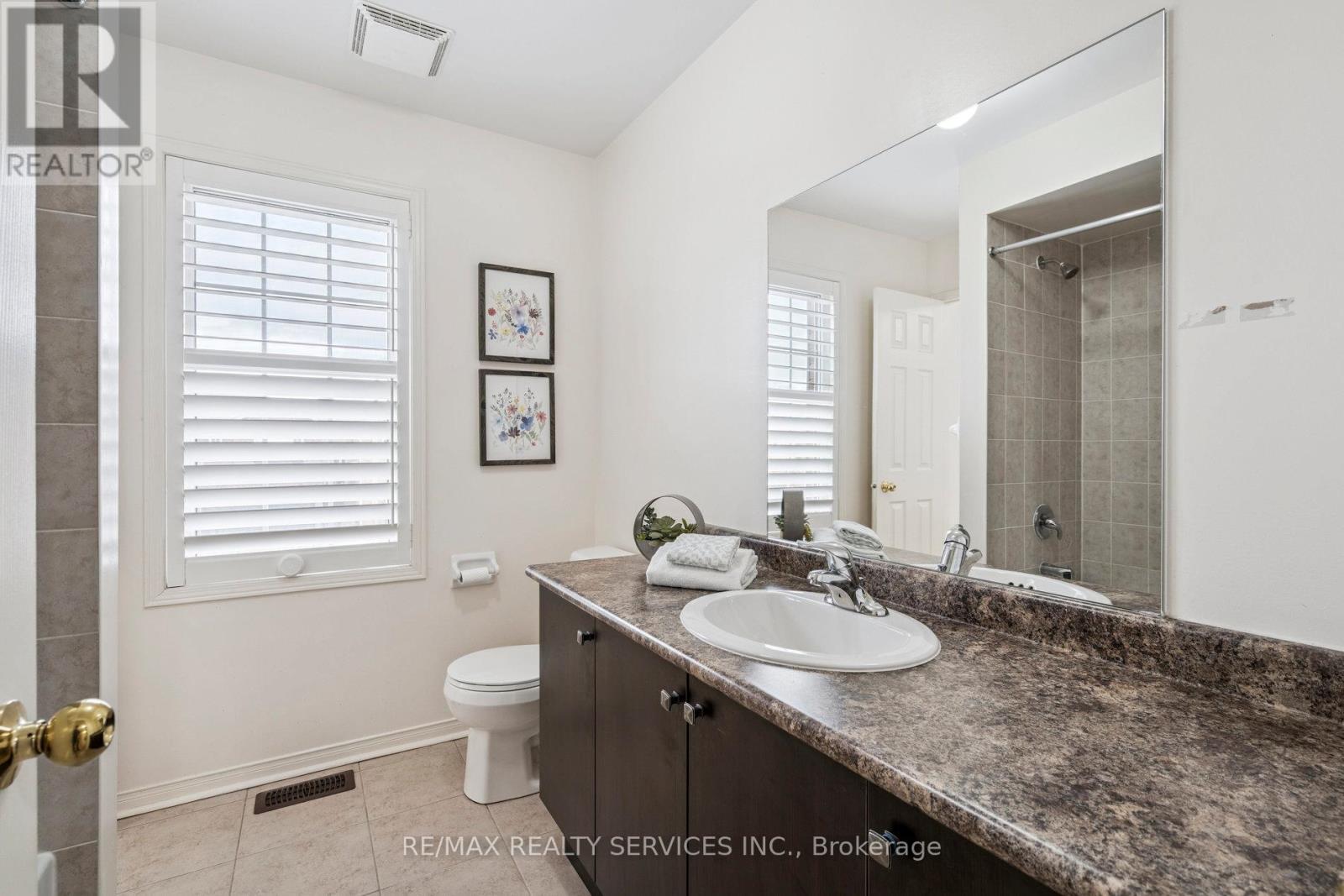 237 Valleyway Drive, Brampton, Ontario  L6X 0N9 - Photo 34 - W12428727
