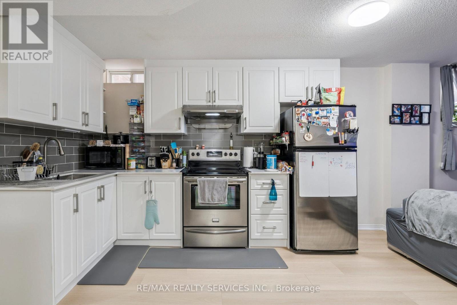 237 Valleyway Drive, Brampton, Ontario  L6X 0N9 - Photo 40 - W12428727