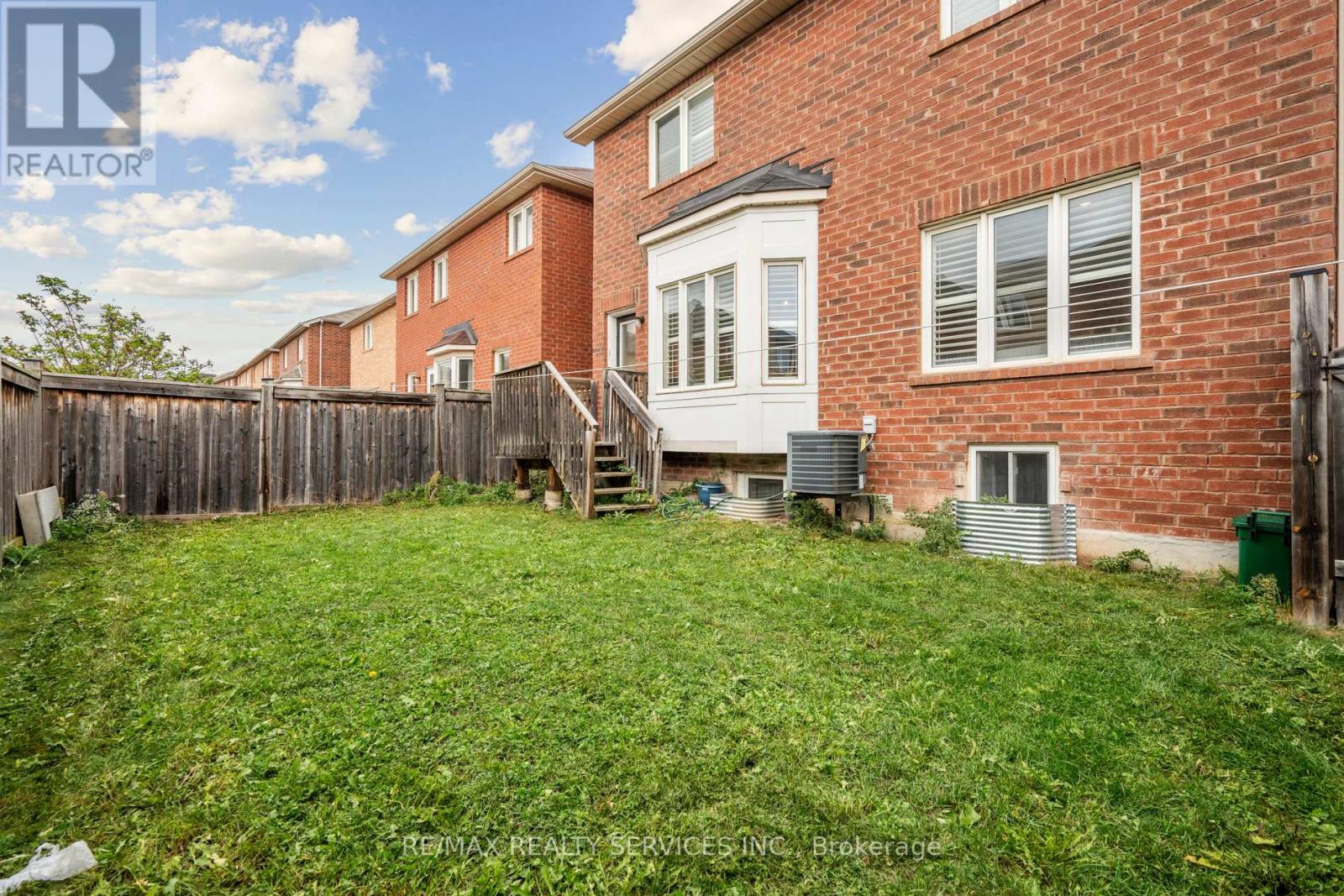 237 Valleyway Drive, Brampton, Ontario  L6X 0N9 - Photo 49 - W12428727