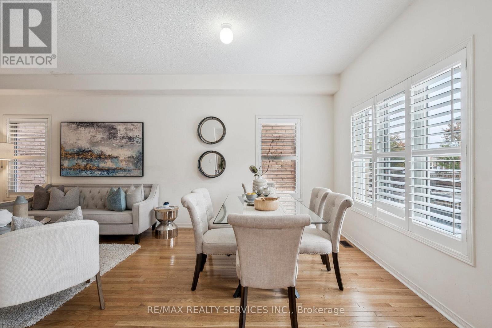 237 Valleyway Drive, Brampton, Ontario  L6X 0N9 - Photo 8 - W12428727