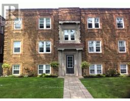 4 - 48 EMERALD CRESCENT, Toronto, Ontario