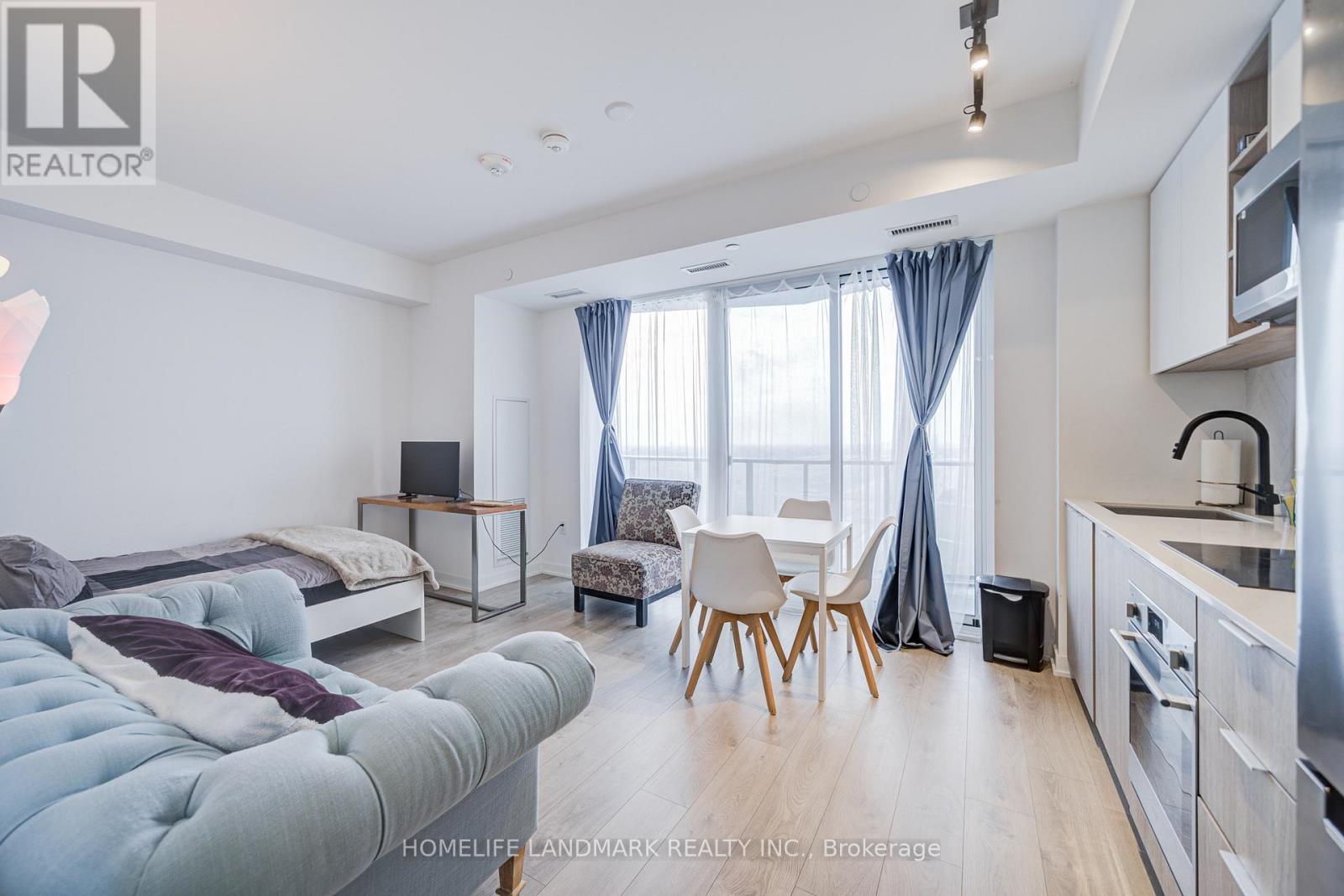 1410 - 36 Zorra Street, Toronto (Islington-City Centre West), Ontario  M8Z 0G5 - Photo 2 - W12428763