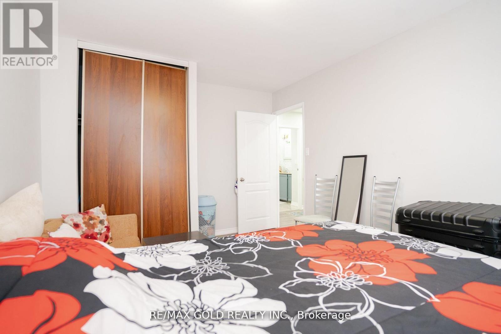 65 Abell Drive, Brampton, Ontario  L6V 2W1 - Photo 16 - W12428768