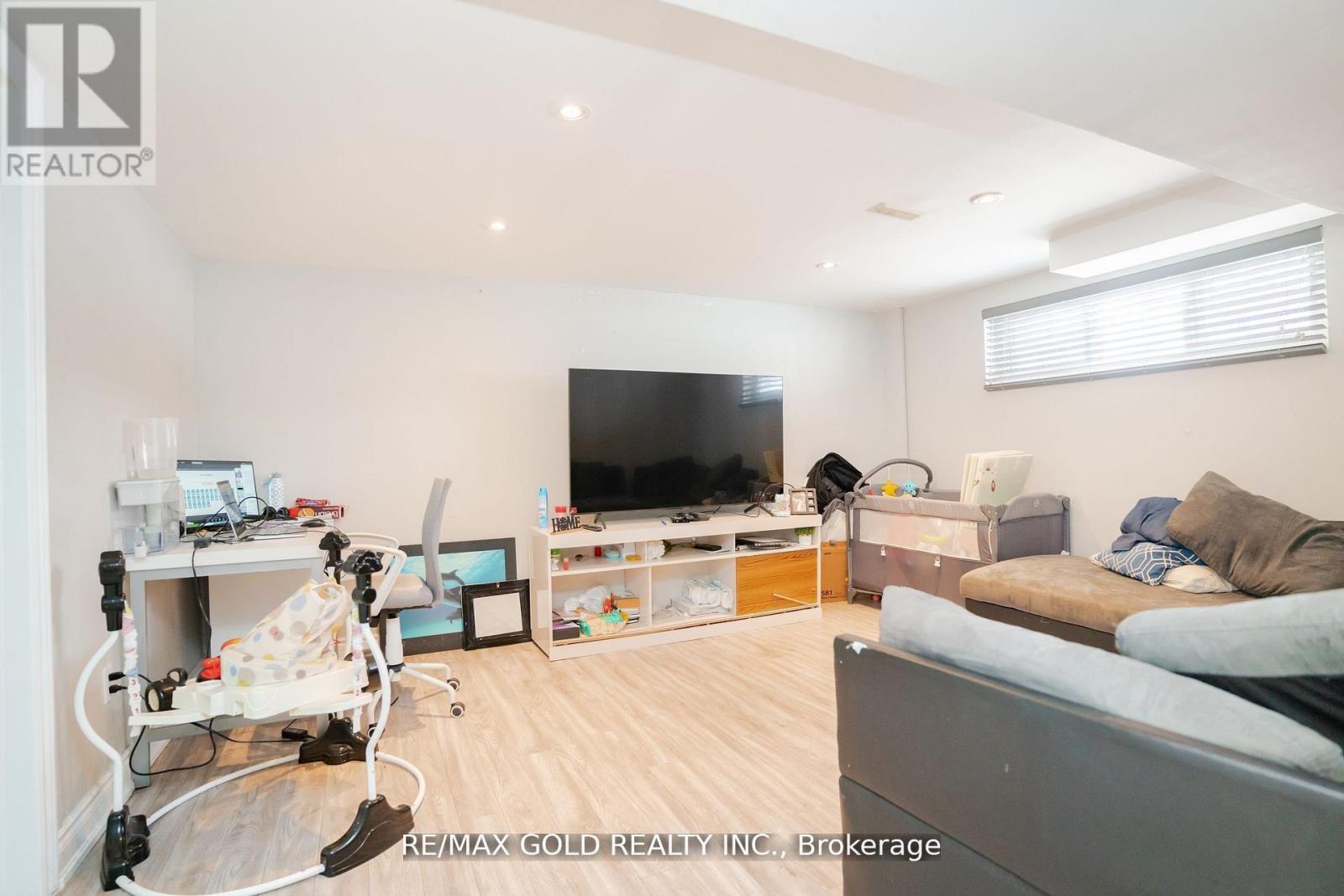 65 Abell Drive, Brampton, Ontario  L6V 2W1 - Photo 22 - W12428768