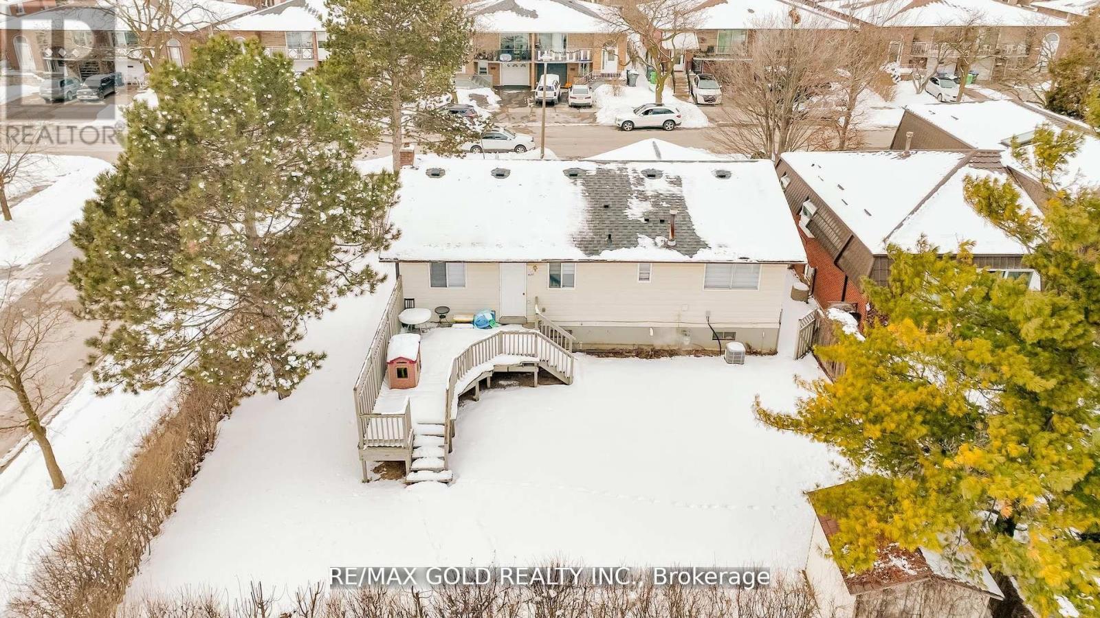 65 Abell Drive, Brampton, Ontario  L6V 2W1 - Photo 28 - W12428768