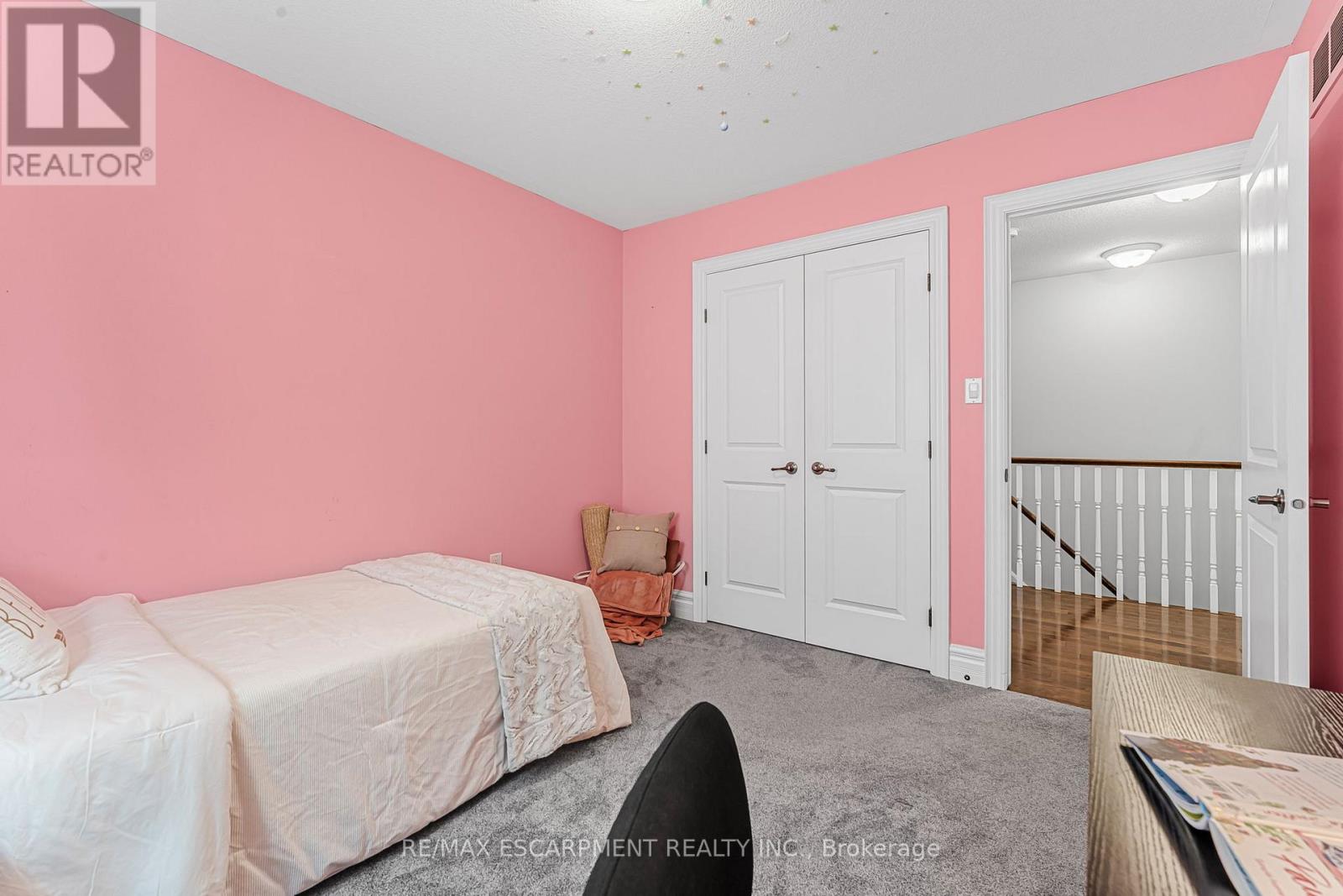 33 Sarah Crescent, West Lincoln, Ontario  L0R 2A0 - Photo 19 - X12428668