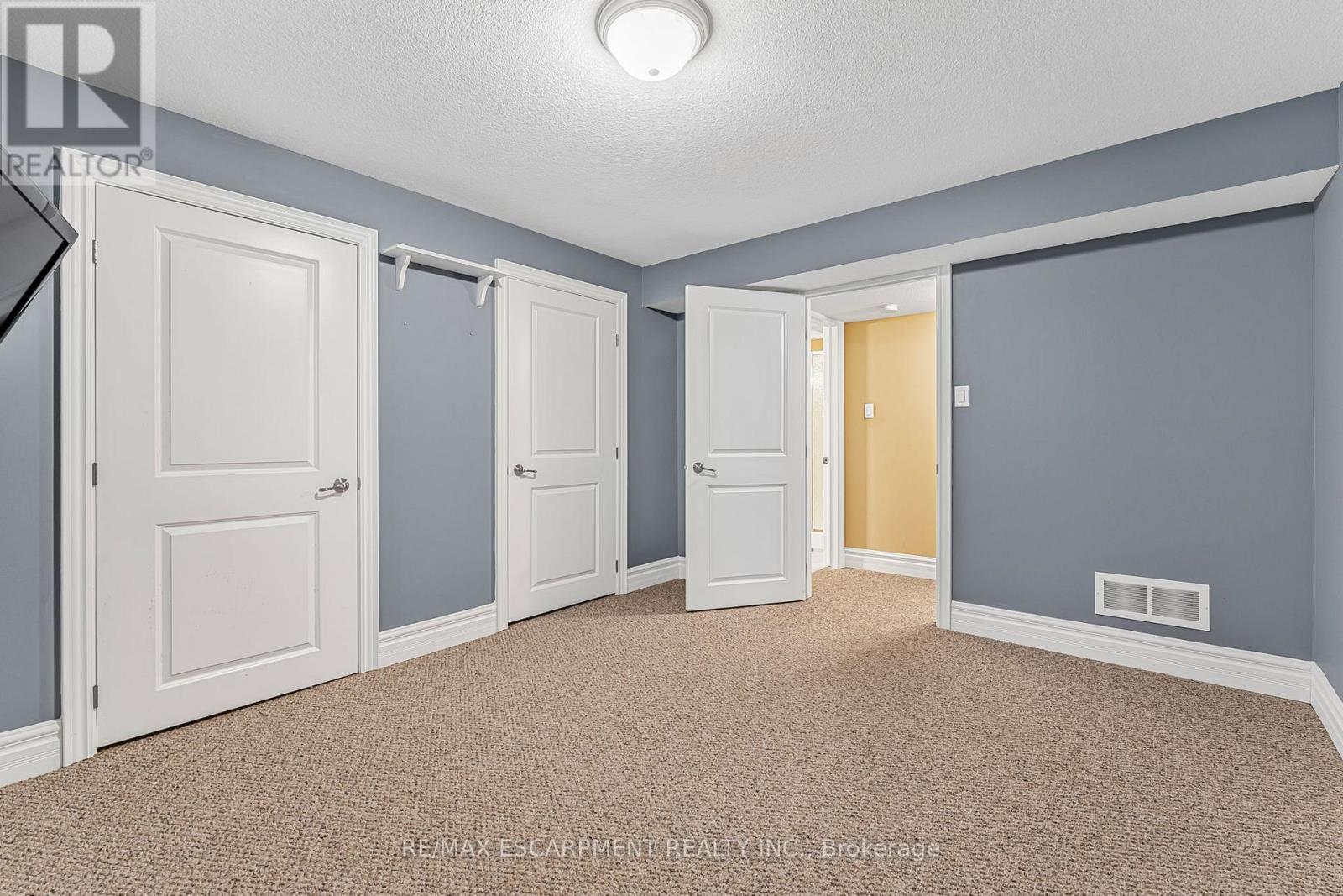 33 Sarah Crescent, West Lincoln, Ontario  L0R 2A0 - Photo 27 - X12428668