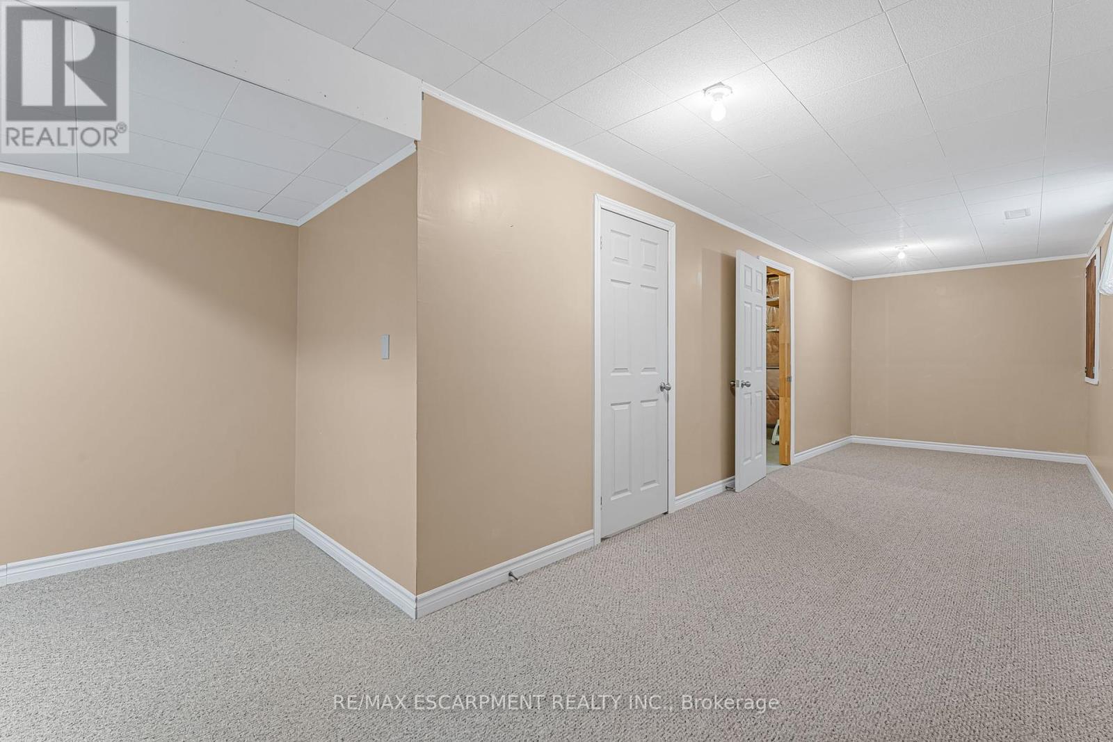 33 Sarah Crescent, West Lincoln, Ontario  L0R 2A0 - Photo 31 - X12428668