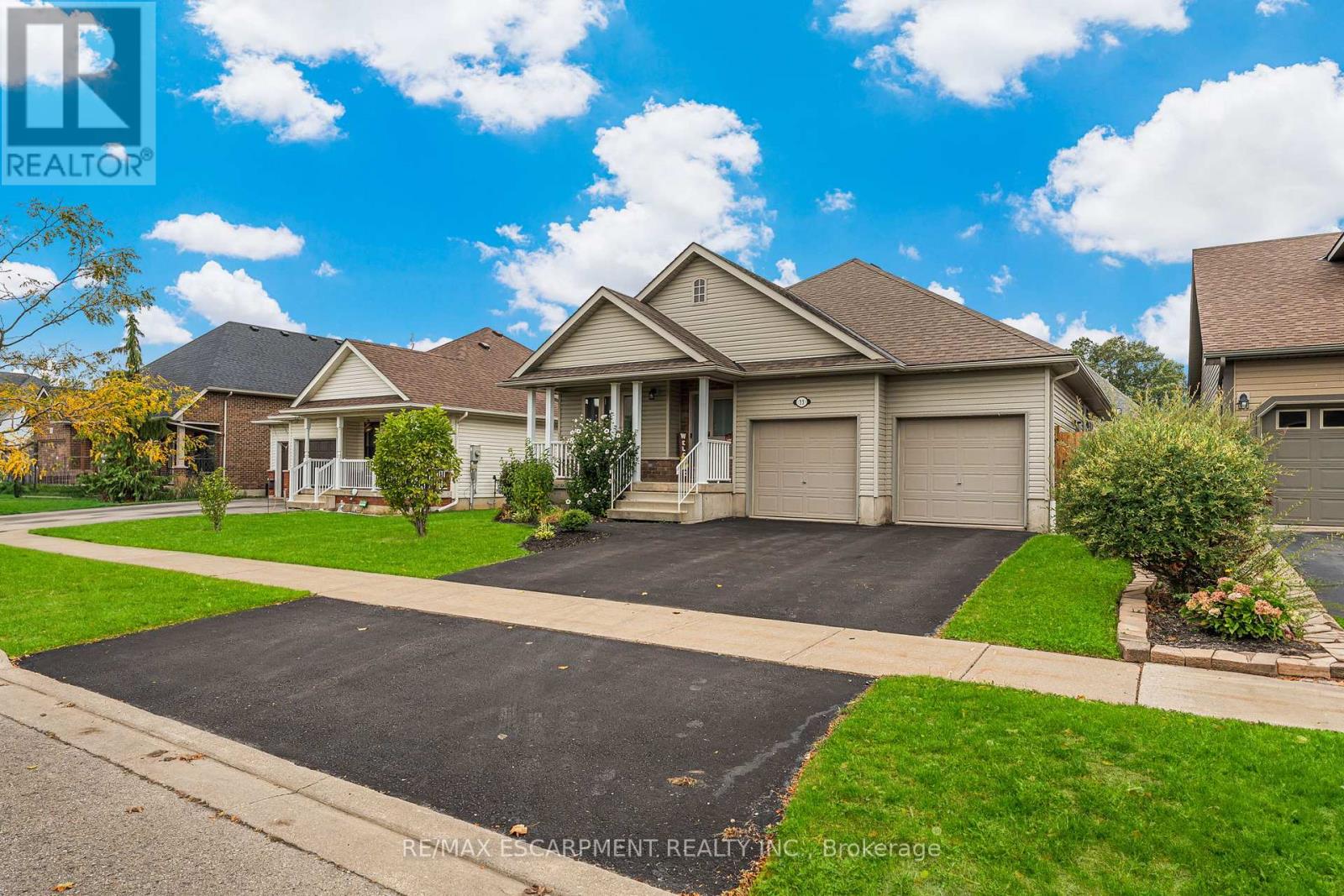 33 Sarah Crescent, West Lincoln, Ontario  L0R 2A0 - Photo 33 - X12428668