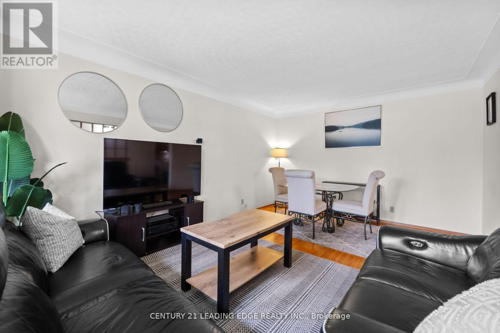 Main - 427 Krug Street, Kitchener, Ontario  N2B 1K9 - Photo 10 - X12428728