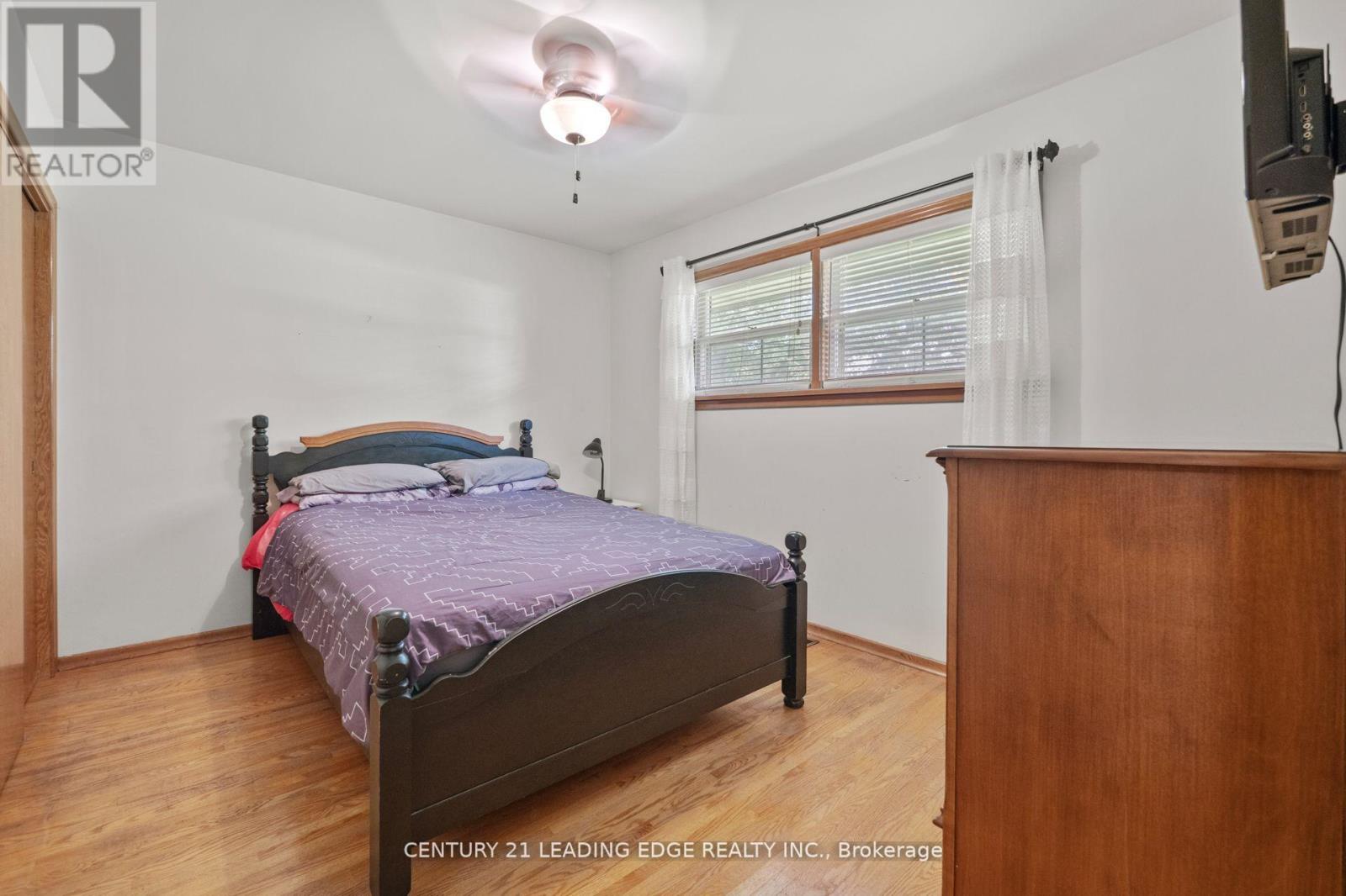 Main - 427 Krug Street, Kitchener, Ontario  N2B 1K9 - Photo 22 - X12428728