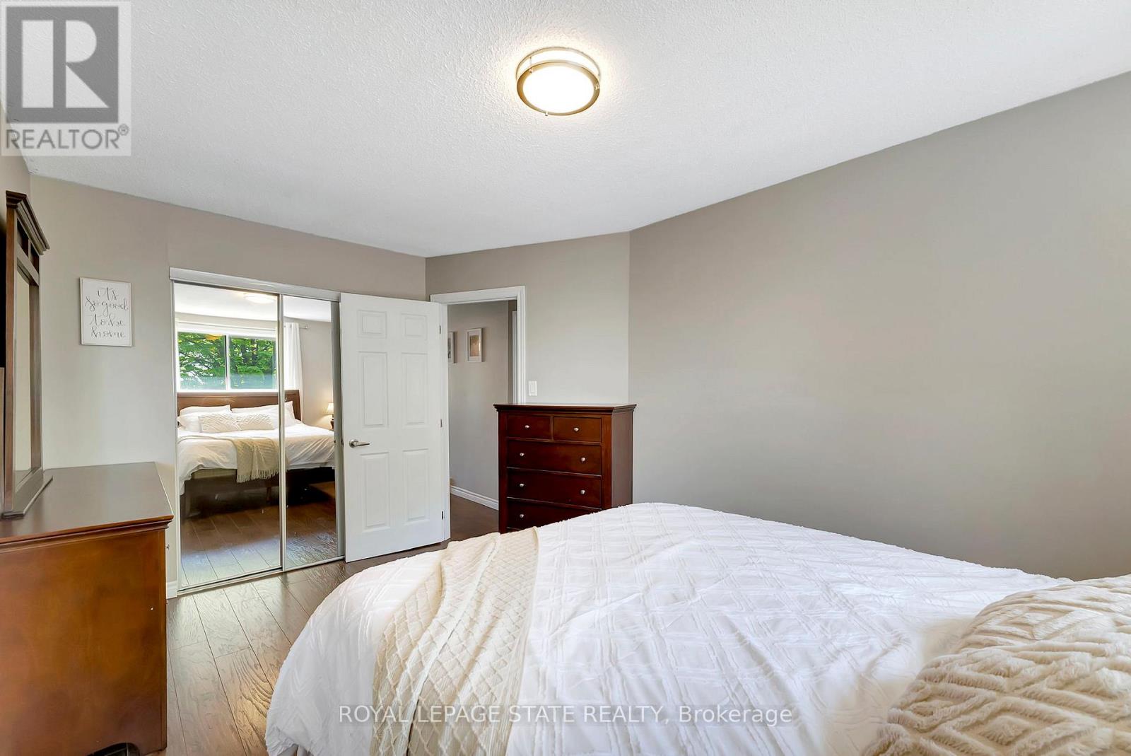 41 Yeoville Court, Hamilton, Ontario  L9C 5W4 - Photo 17 - X12428746