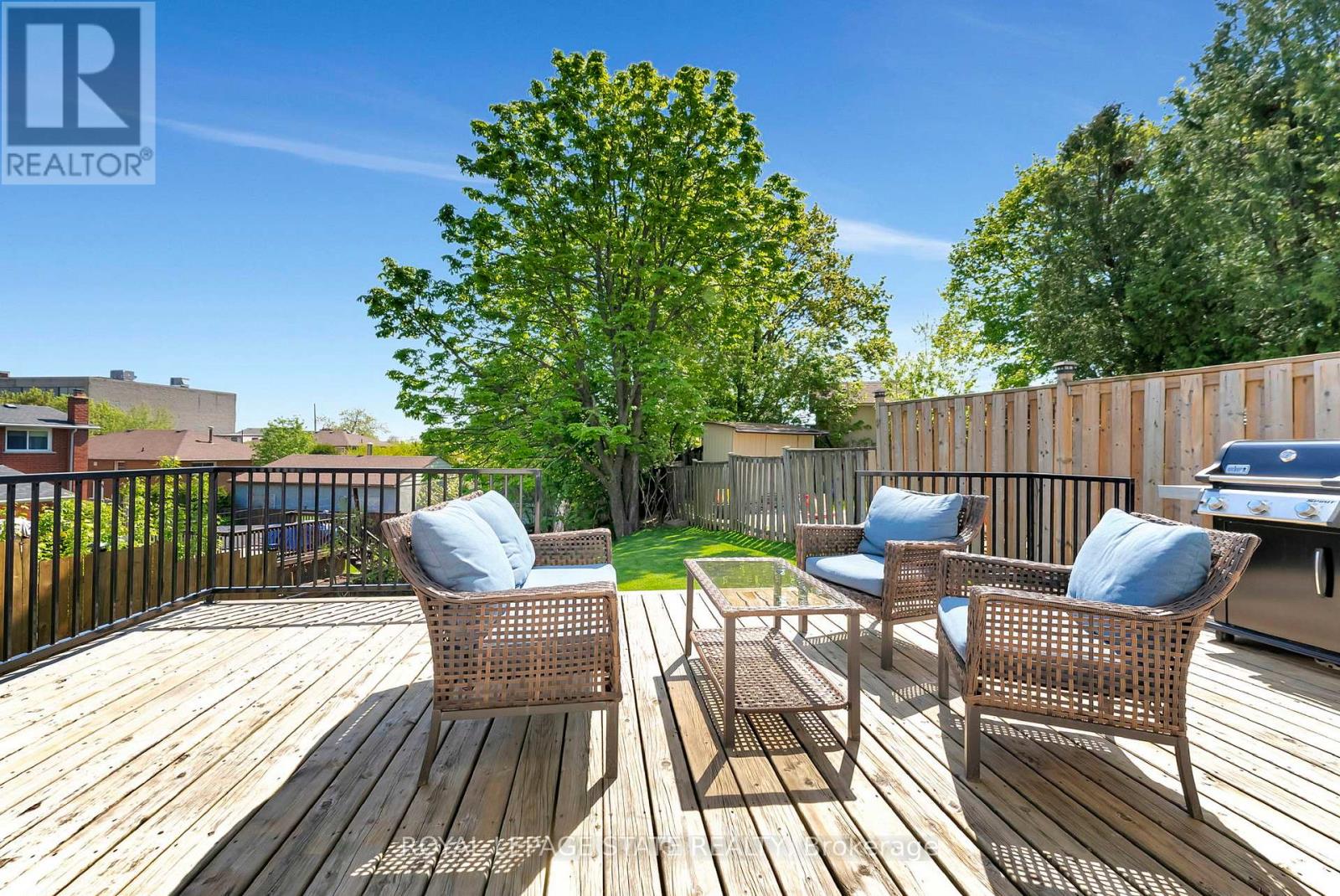 41 Yeoville Court, Hamilton, Ontario  L9C 5W4 - Photo 41 - X12428746