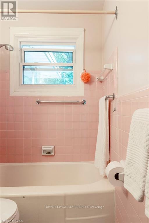 Lorem Ipsum Dolo, Hamilton, Ontario  L9H  - Photo 27 - DEMO28917544