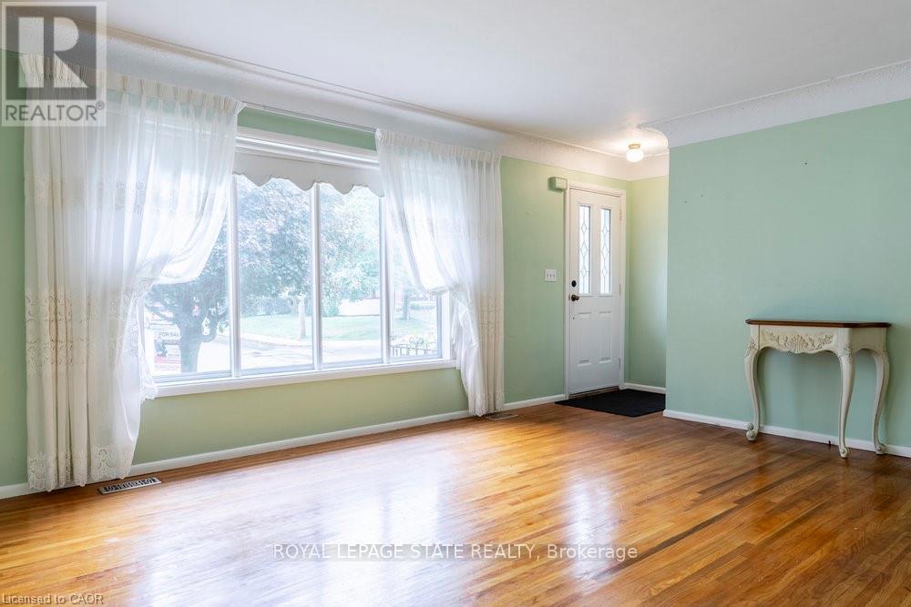 Lorem Ipsum Dolo, Hamilton, Ontario  L9H  - Photo 6 - DEMO28917544