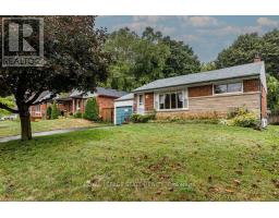 22 Dunning Court, Hamilton (Dundas), Ca