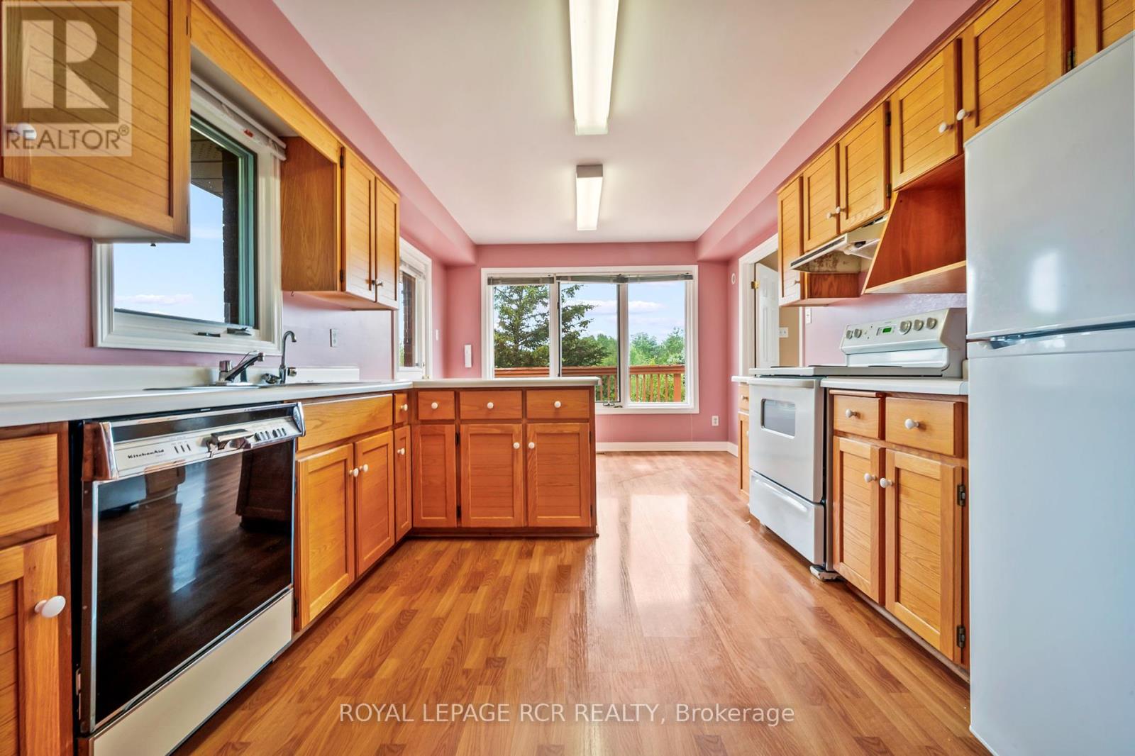 6 Cedar Ridge Court, Erin, Ontario  N0B 1T0 - Photo 13 - X12428774