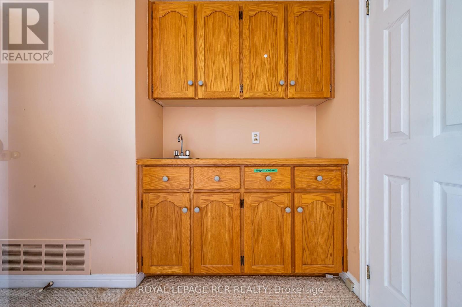 6 Cedar Ridge Court, Erin, Ontario  N0B 1T0 - Photo 18 - X12428774