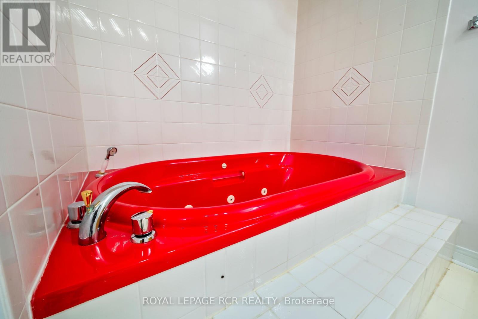 6 Cedar Ridge Court, Erin, Ontario  N0B 1T0 - Photo 31 - X12428774