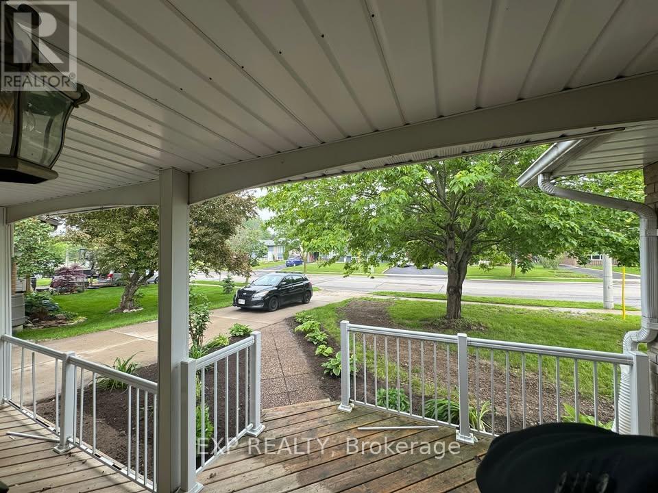 370 Greenbrook Drive, Kitchener, Ontario  N2M 4K4 - Photo 3 - X12428778