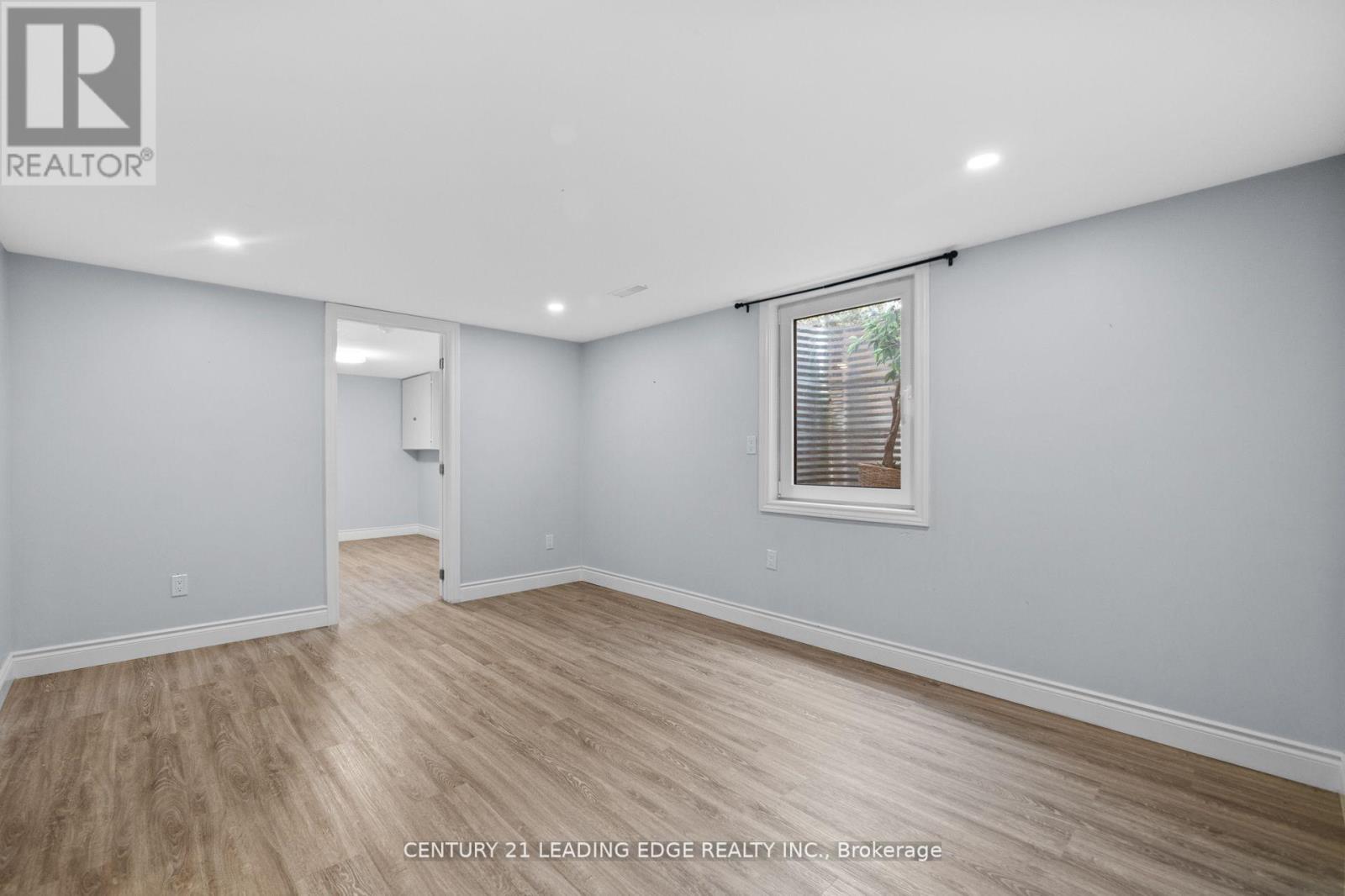 Lower - 427 Krug Street, Kitchener, Ontario  N2B 1K9 - Photo 10 - X12428804