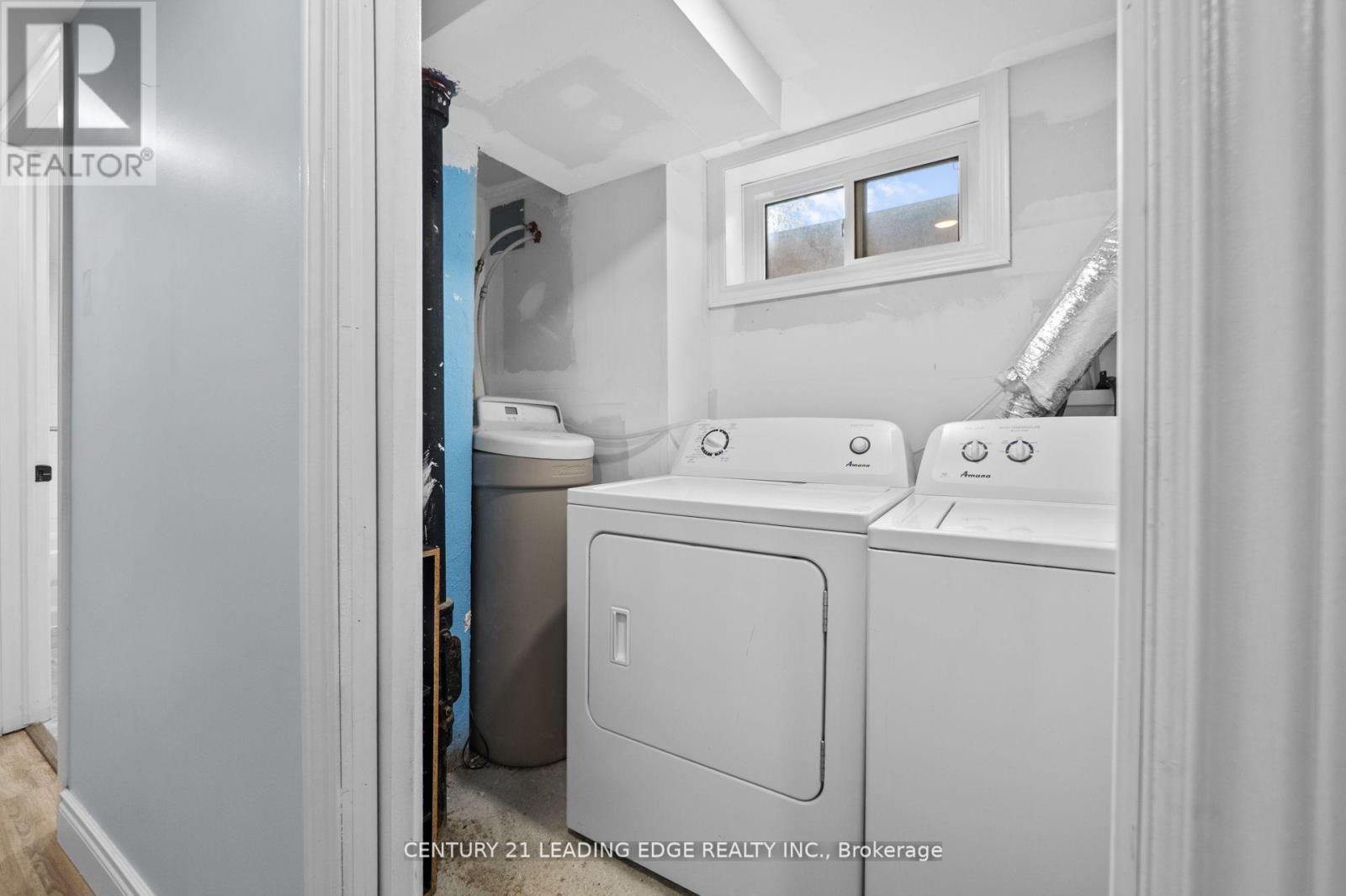 Lower - 427 Krug Street, Kitchener, Ontario  N2B 1K9 - Photo 18 - X12428804
