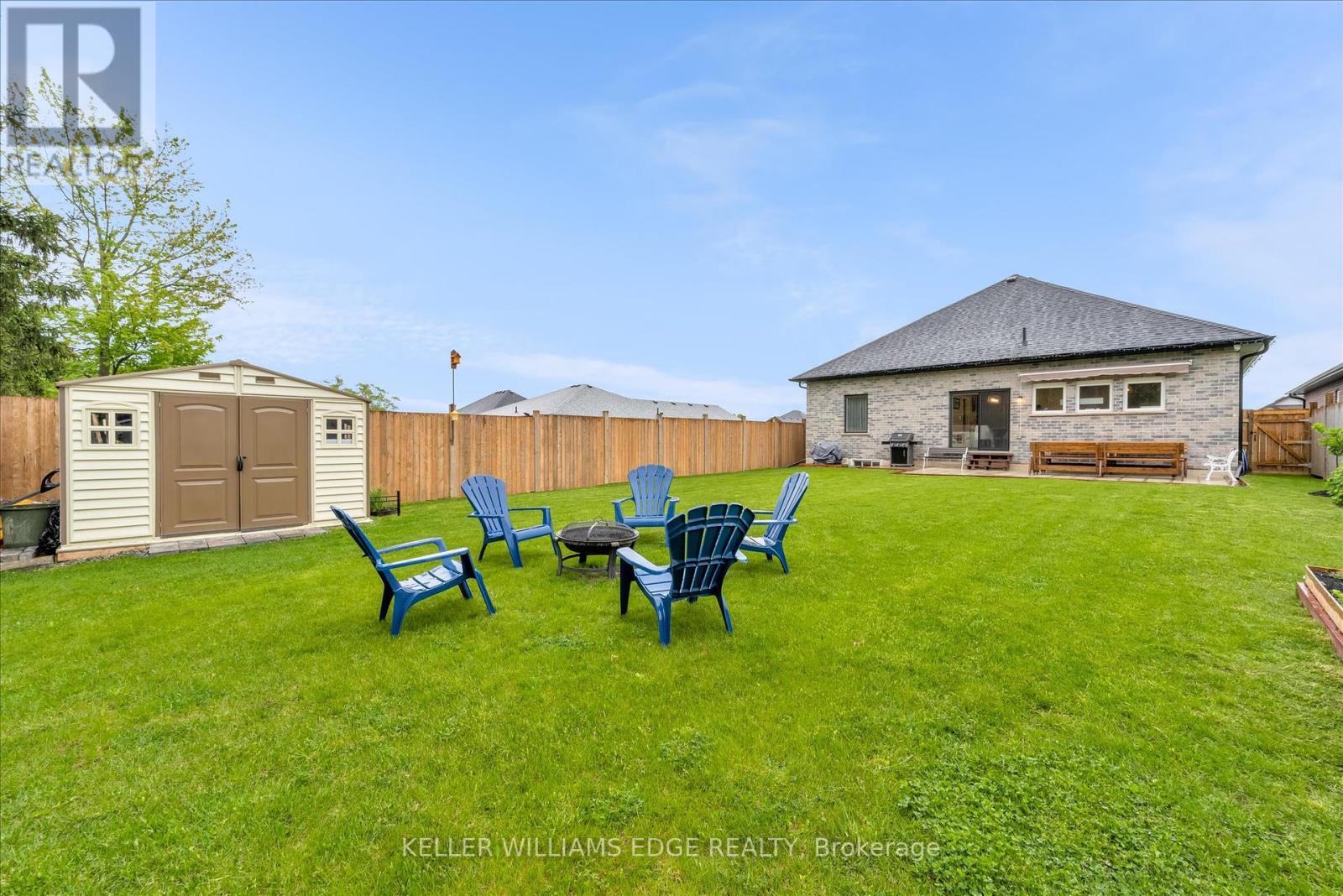 156 Hetram Court, Fort Erie, Ontario  L0S 1B0 - Photo 25 - X12428807
