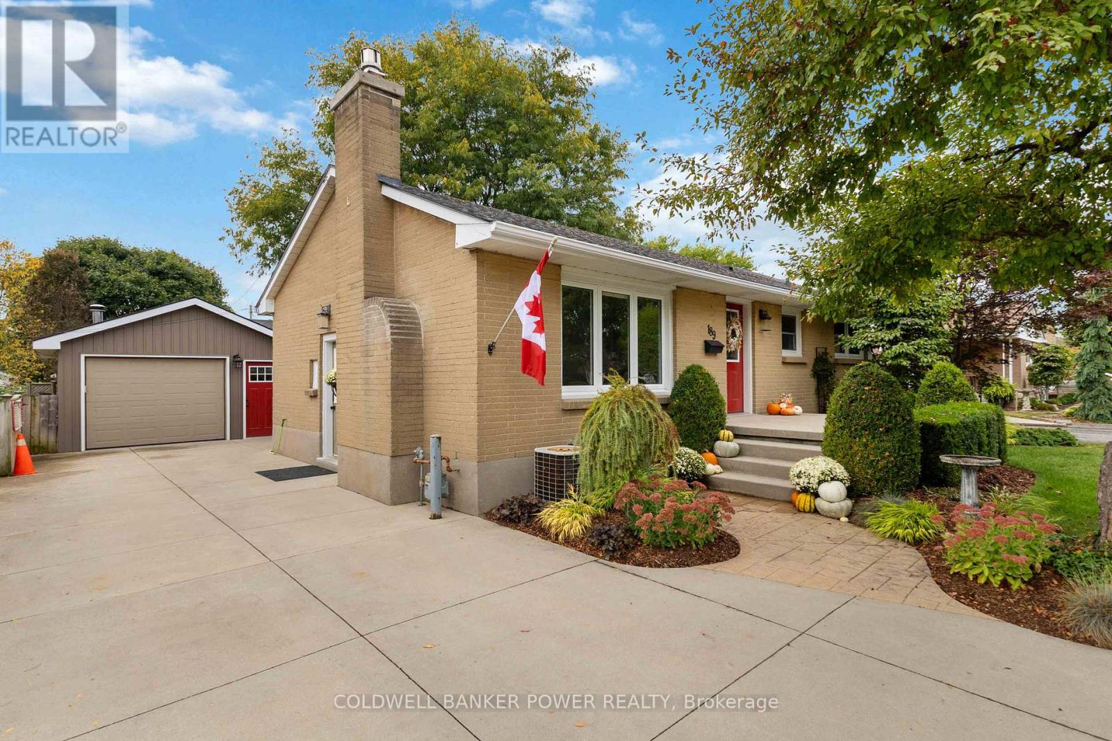 189 Starlight Avenue, London East, Ontario  N5W 4X8 - Photo 1 - X12426460