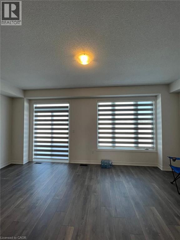 41 Greer Street, Barrie, Ontario  L9J 0R5 - Photo 4 - 40773998