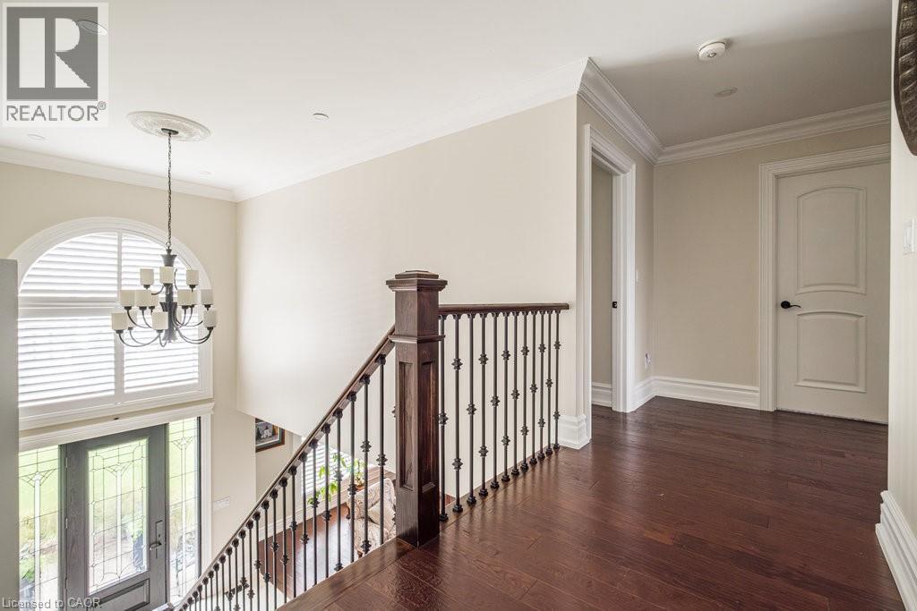 2293 Sovereign Street, Halton, Ontario  L6L 1L5 - Photo 18 - 40773774
