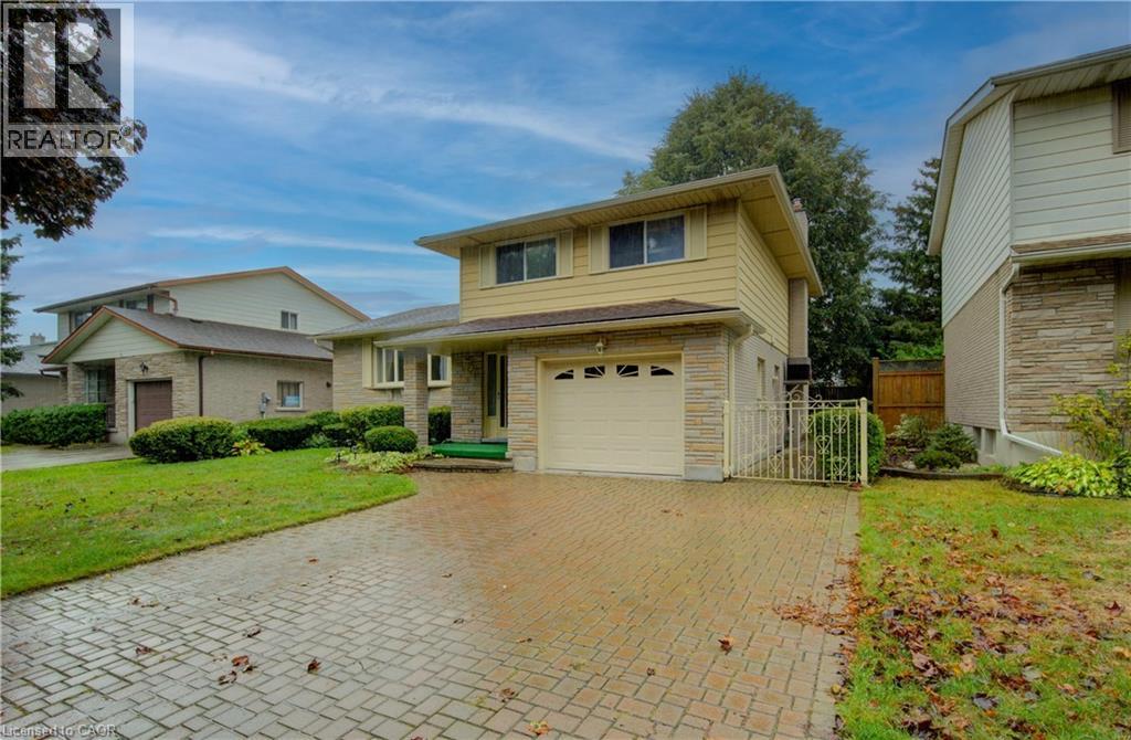 45 WIMBLETON Crescent, Kitchener, Ontario