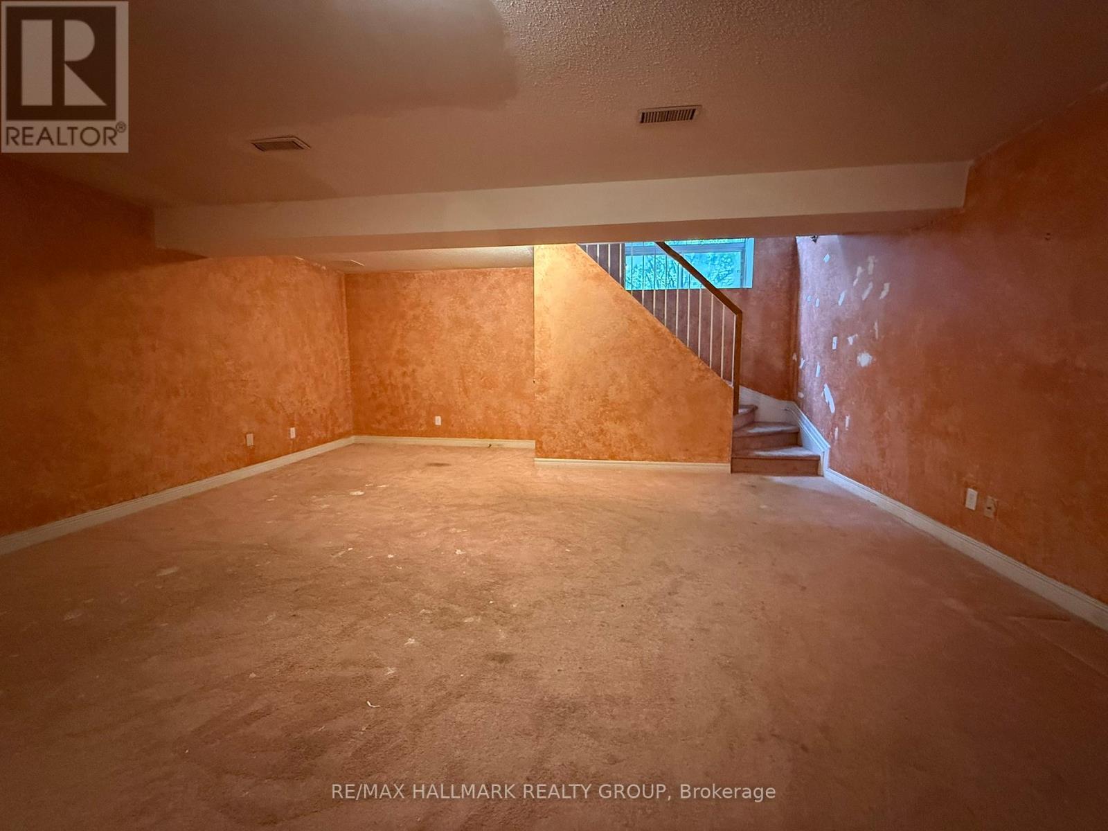 195 Blackdome Crescent, Ottawa, Ontario  K2T 1A6 - Photo 28 - X12428730