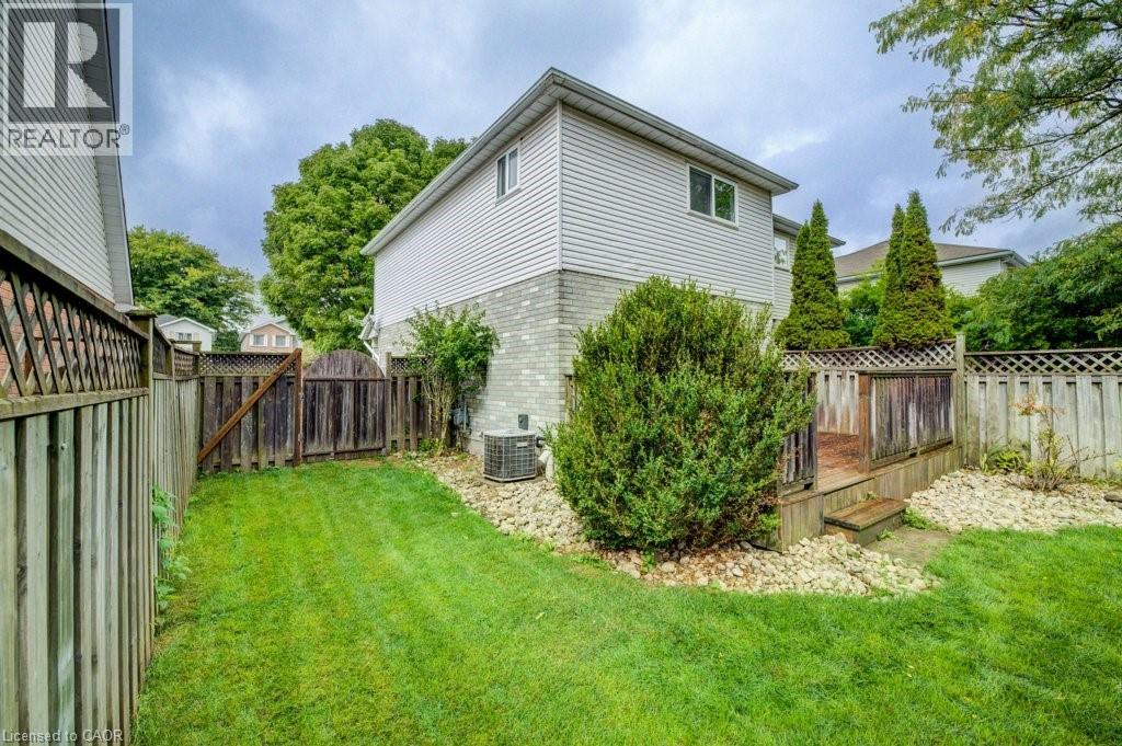 464b Exmoor Street, Waterloo, Ontario  N2K 3T7 - Photo 32 - 40771392