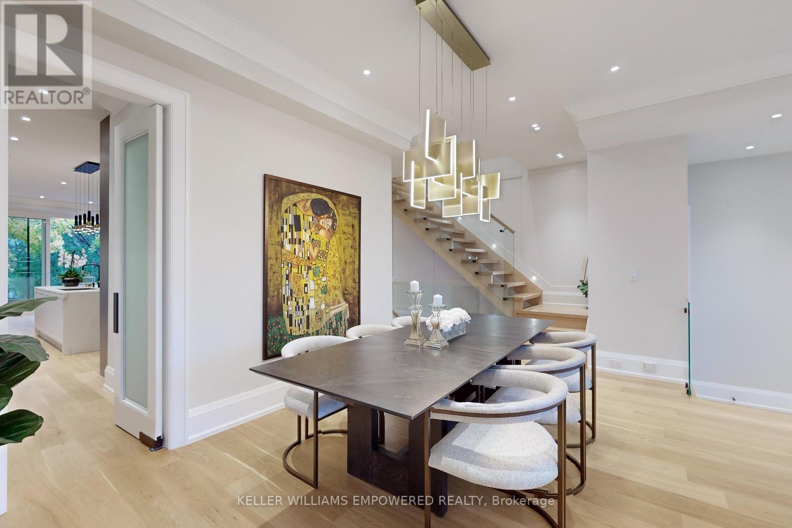 127 Joicey Boulevard, Toronto, Ontario  M5M 2T8 - Photo 11 - C12428876