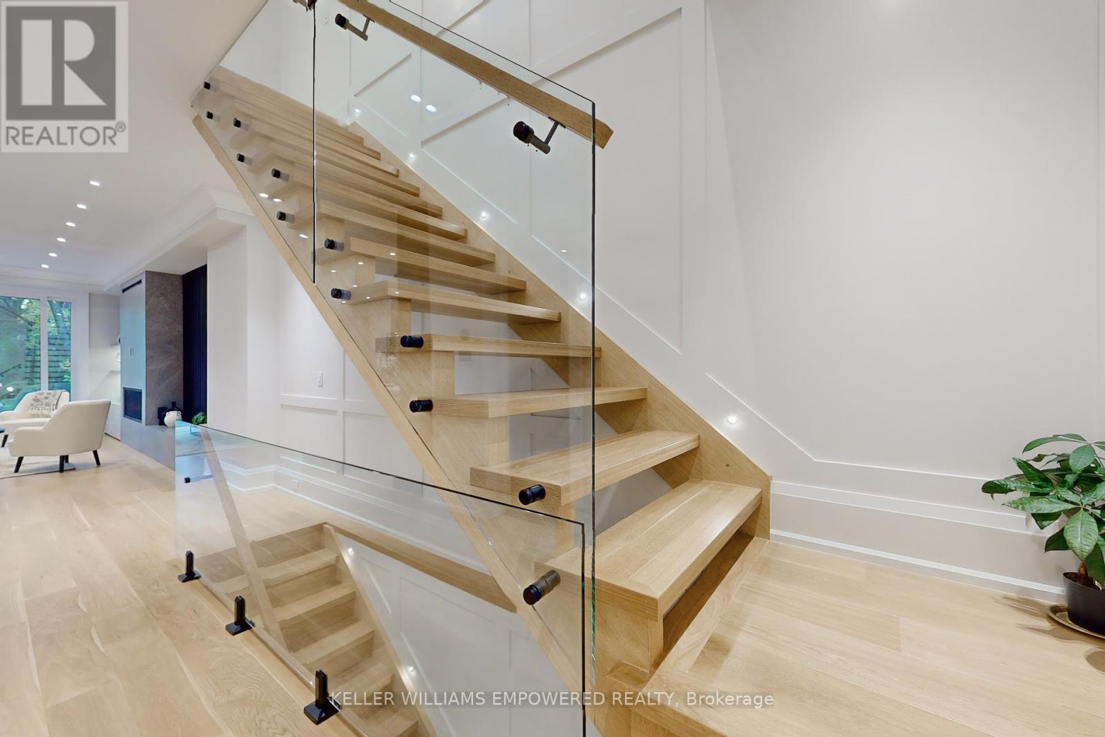 127 Joicey Boulevard, Toronto, Ontario  M5M 2T8 - Photo 26 - C12428876