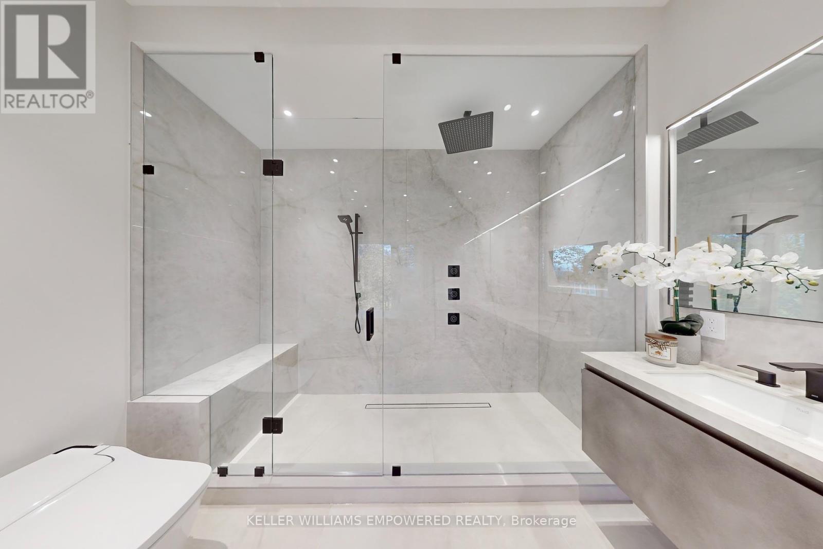 127 Joicey Boulevard, Toronto, Ontario  M5M 2T8 - Photo 31 - C12428876