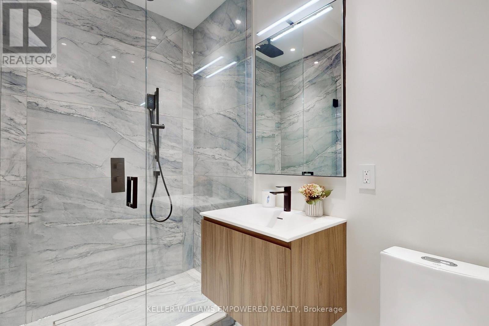 127 Joicey Boulevard, Toronto, Ontario  M5M 2T8 - Photo 38 - C12428876