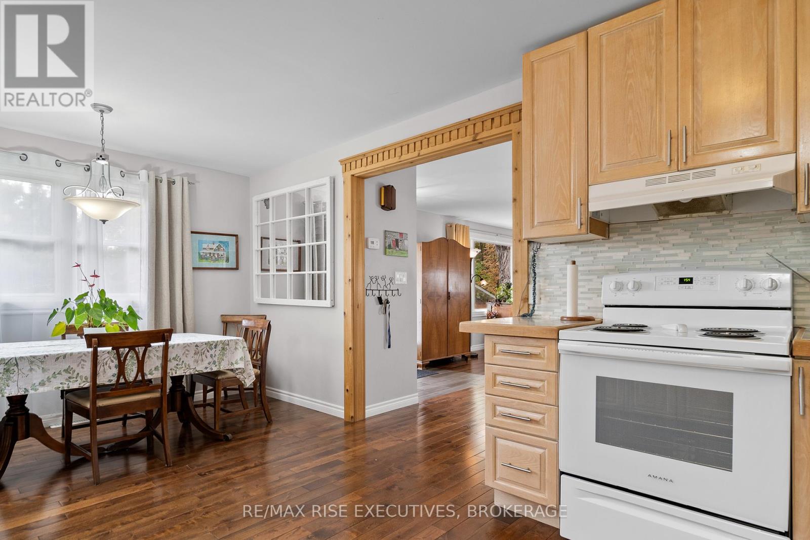 4358 Desert Lake Road, South Frontenac, Ontario  K0H 2W0 - Photo 13 - X12428902