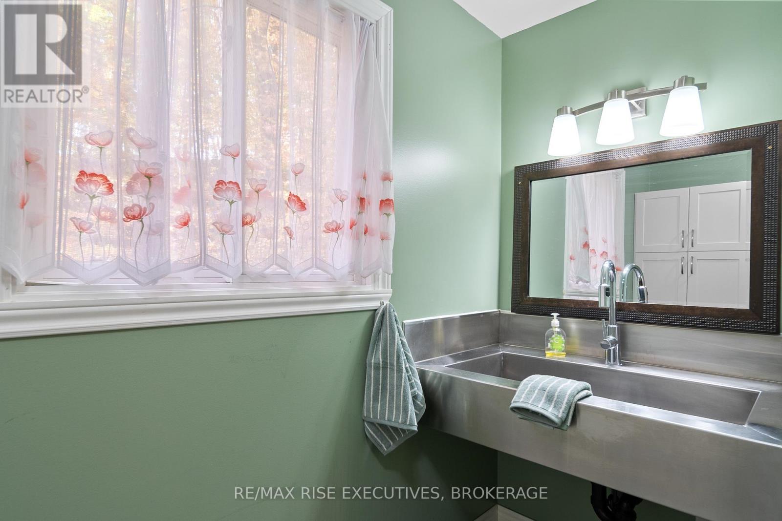 4358 Desert Lake Road, South Frontenac, Ontario  K0H 2W0 - Photo 25 - X12428902