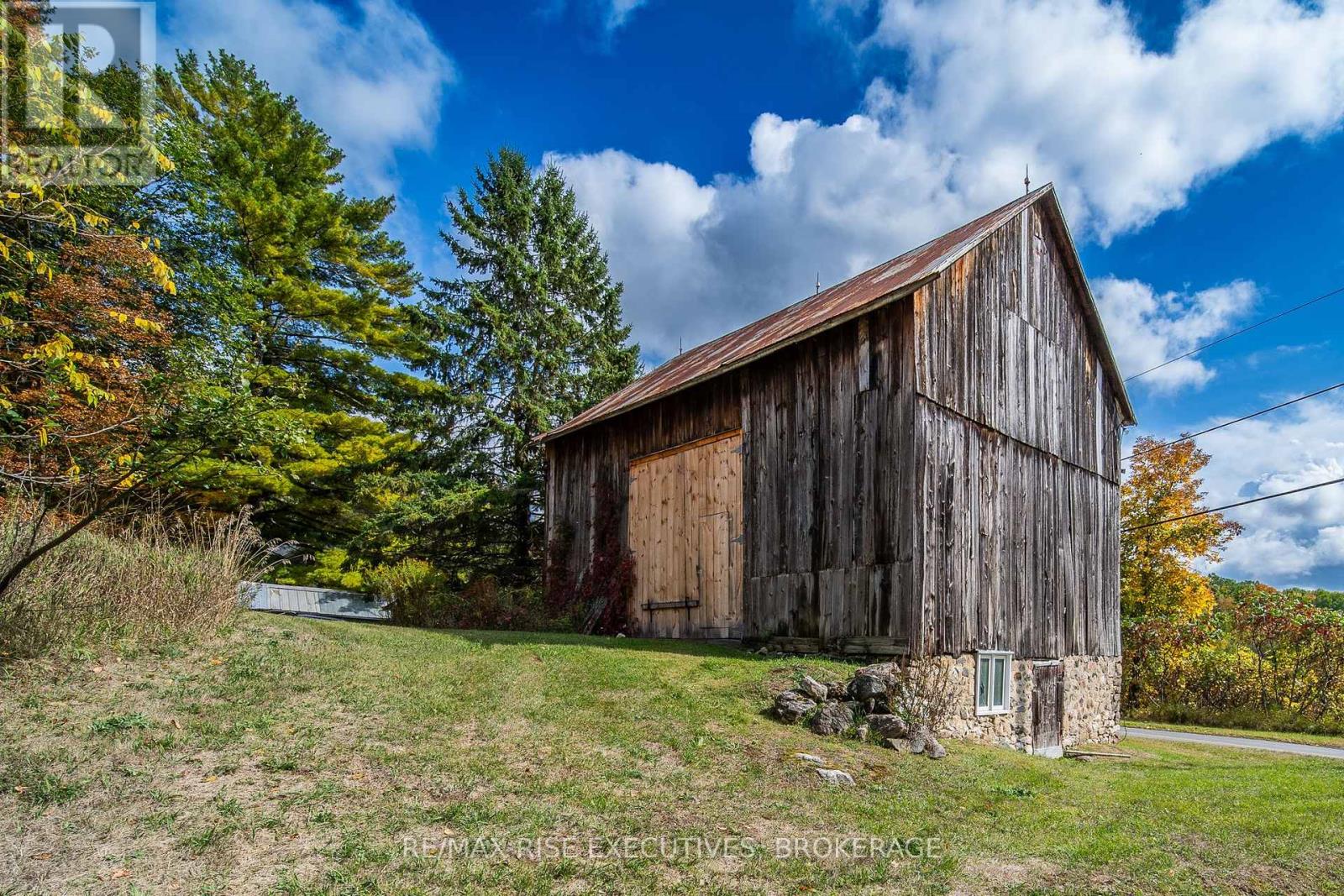 4358 Desert Lake Road, South Frontenac, Ontario  K0H 2W0 - Photo 36 - X12428902