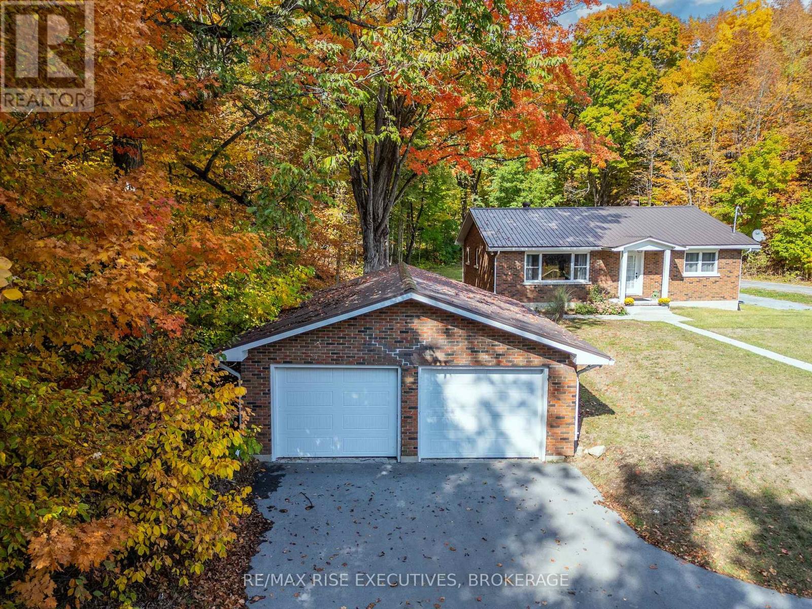 4358 Desert Lake Road, South Frontenac, Ontario  K0H 2W0 - Photo 45 - X12428902