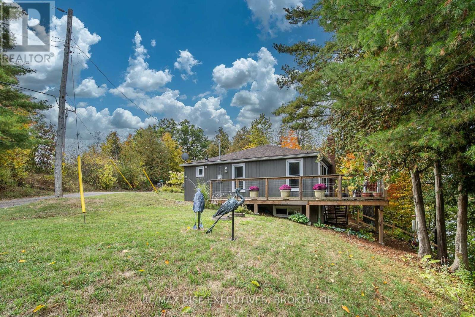 1017 Woods Lane, Frontenac, Ontario  K0H 1W0 - Photo 28 - X12428904