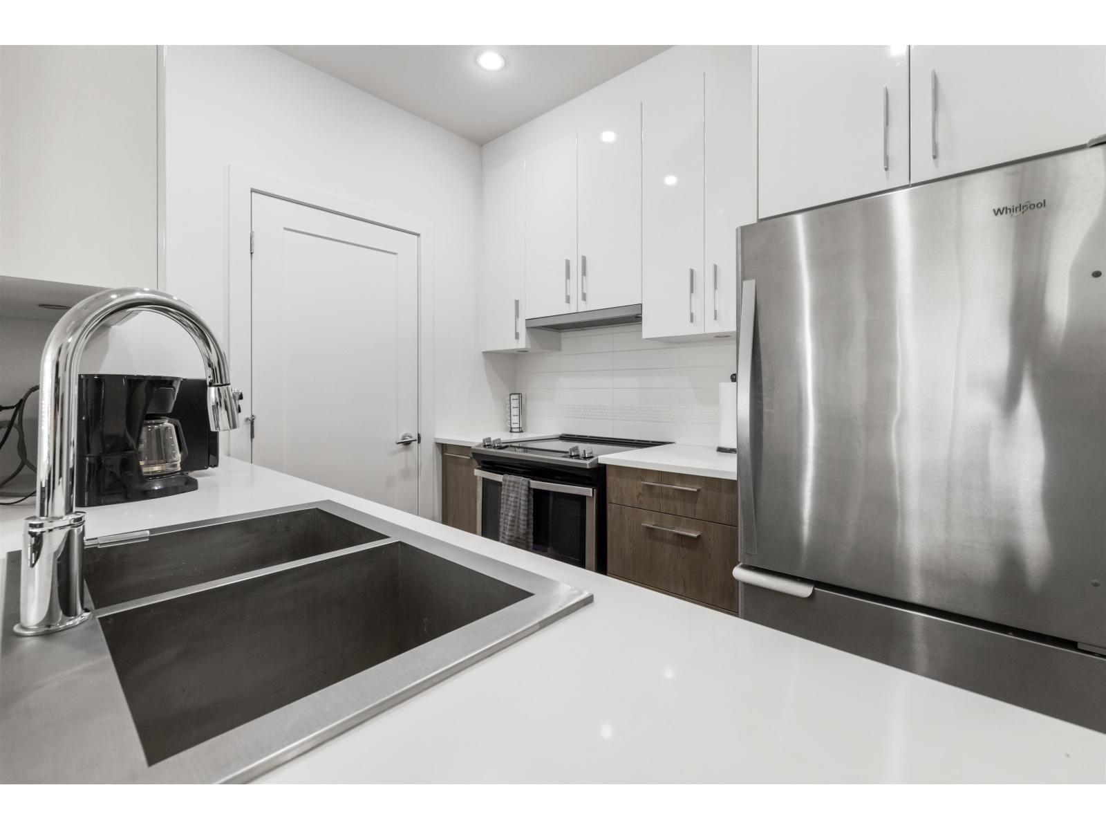 210 20829 77a Avenue, Langley, British Columbia  V2Y 0W7 - Photo 8 - R3052382