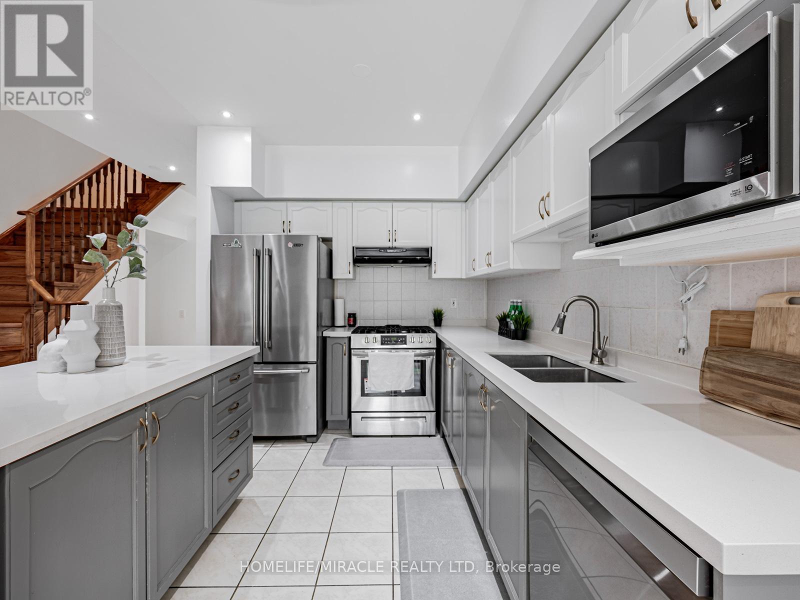 172 Gristone Crescent, Toronto, Ontario  M1X 1T4 - Photo 8 - E12428868