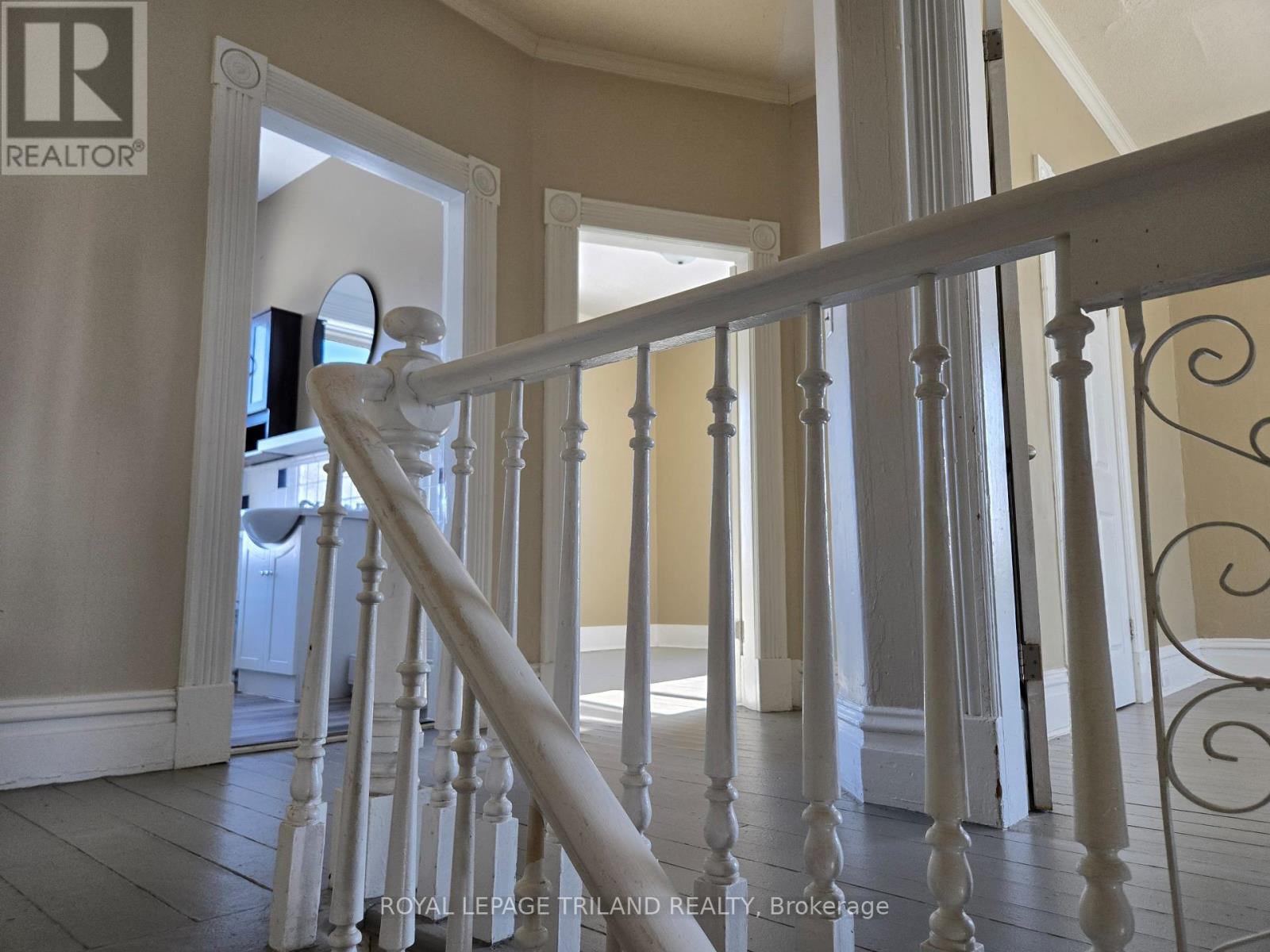 55 Main Street S, Lambton Shores, Ontario  N0N 1J0 - Photo 11 - X12429018