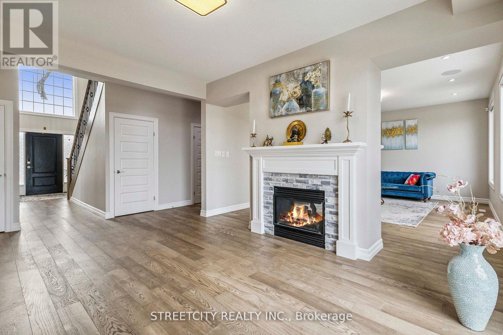 53 Arrowwood Path, Middlesex Centre, Ontario  N0M 2A0 - Photo 15 - X12429026