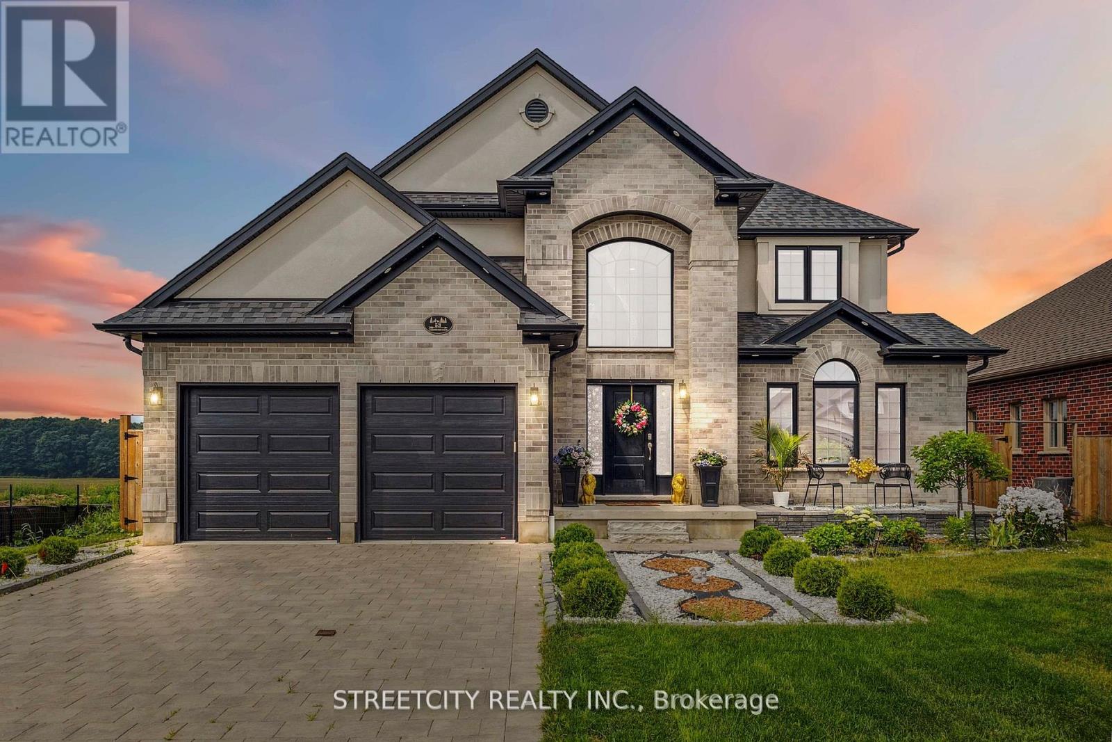 53 Arrowwood Path, Middlesex Centre, Ontario  N0M 2A0 - Photo 2 - X12429026