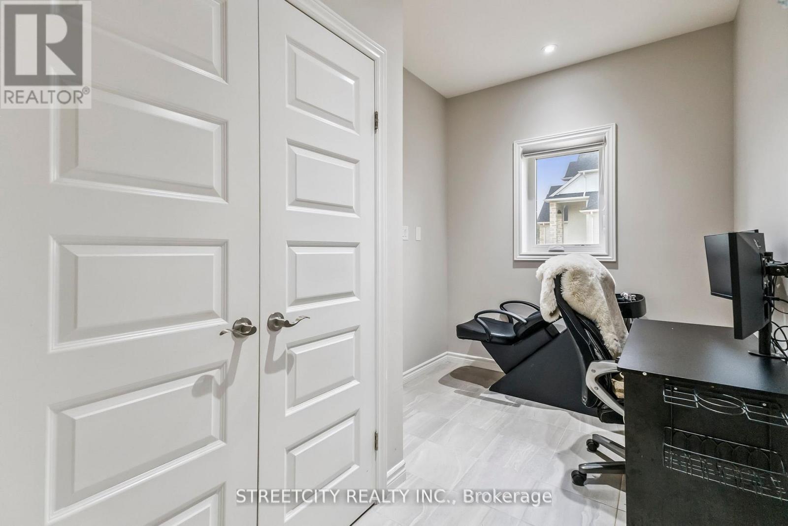 53 Arrowwood Path, Middlesex Centre, Ontario  N0M 2A0 - Photo 26 - X12429026