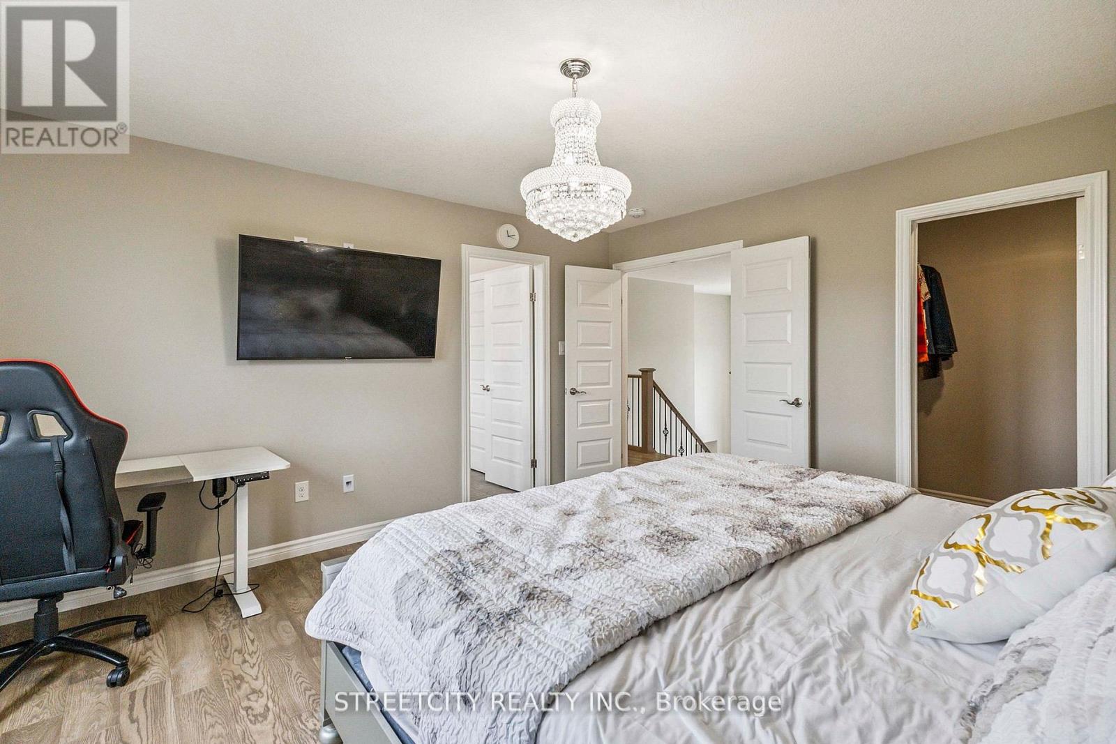 53 Arrowwood Path, Middlesex Centre, Ontario  N0M 2A0 - Photo 34 - X12429026