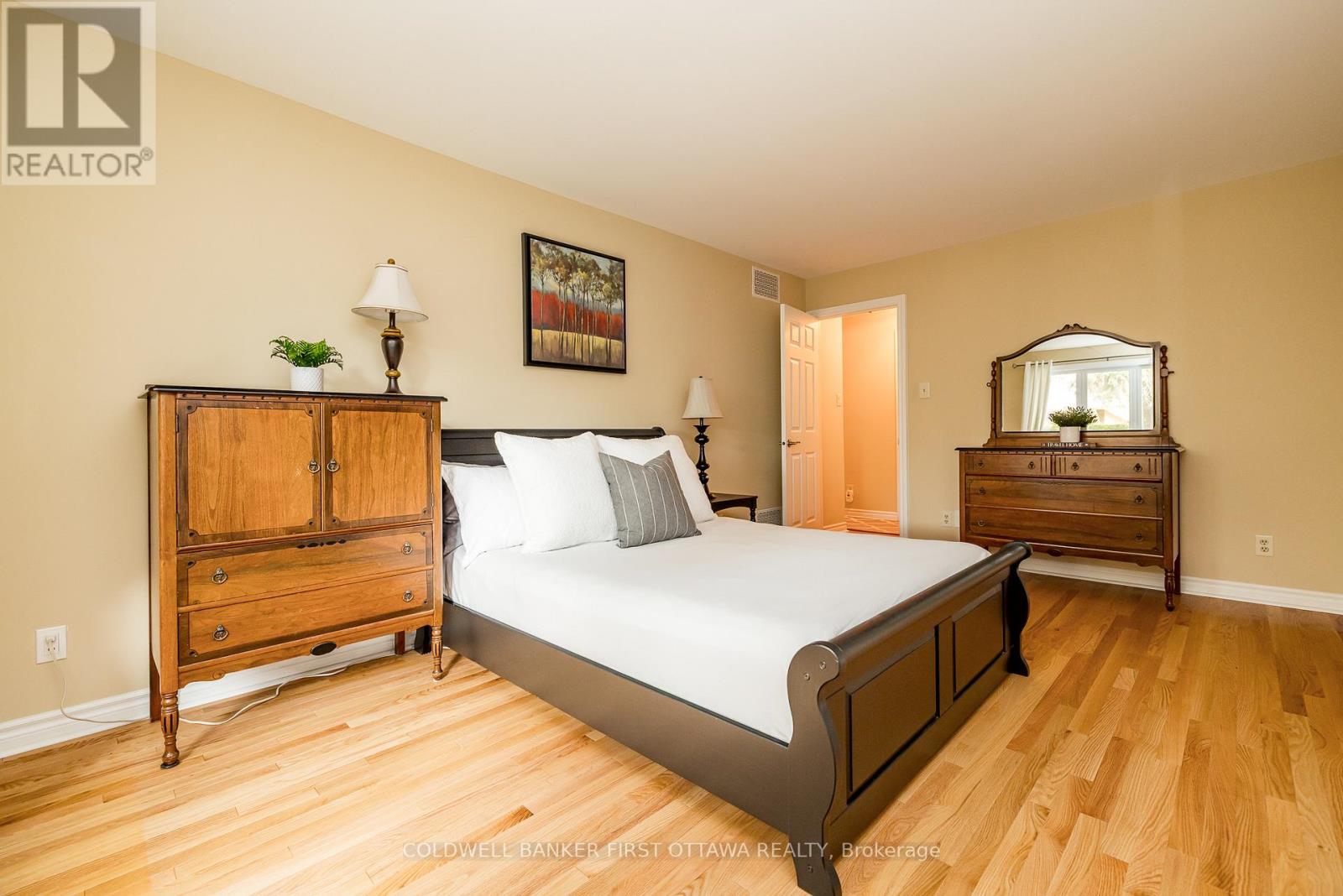 9 Lone Meadow Trail, Ottawa, Ontario  K2S 1C9 - Photo 18 - X12428993